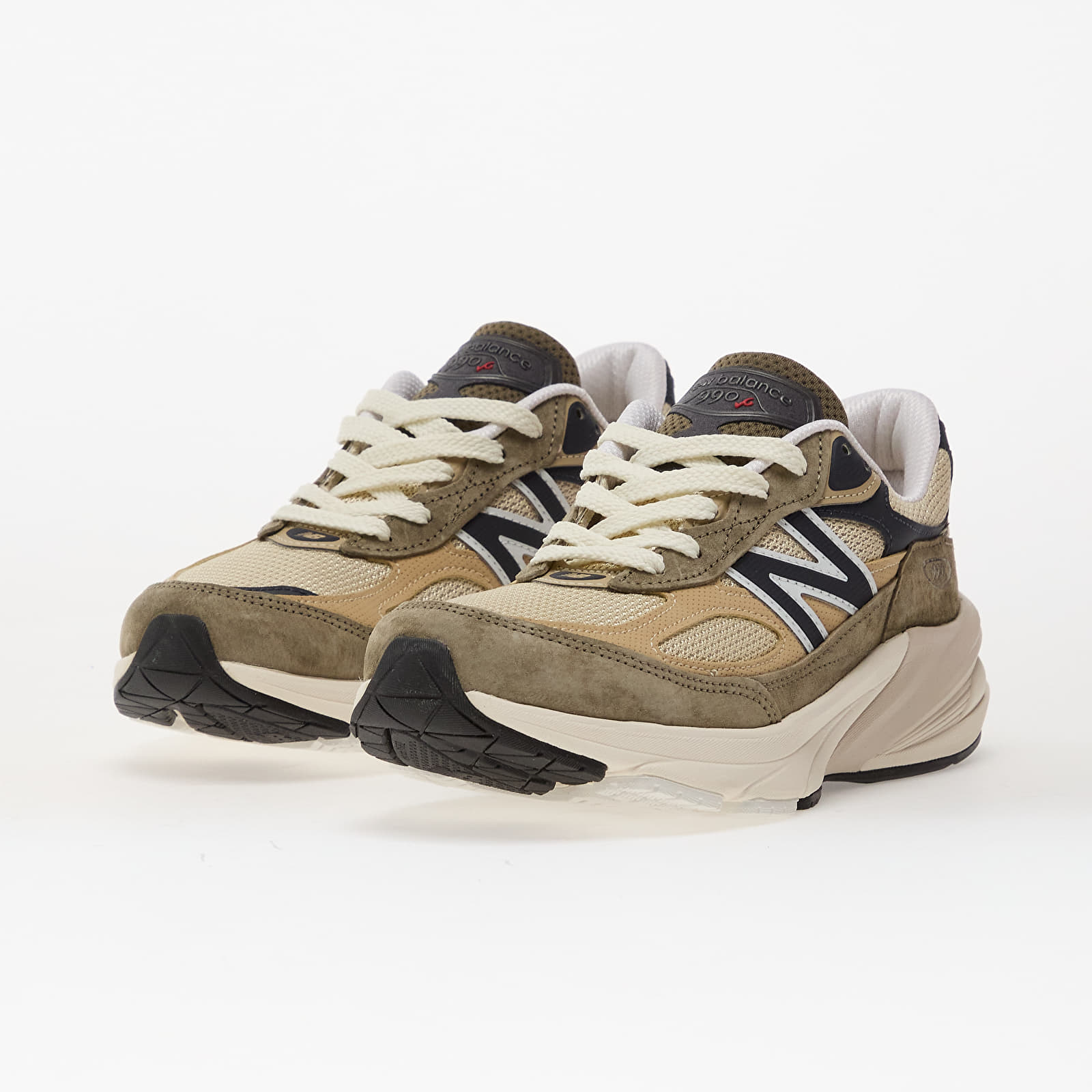 Мъжки кецове и обувки New Balance Made in USA 990 Dark Camo