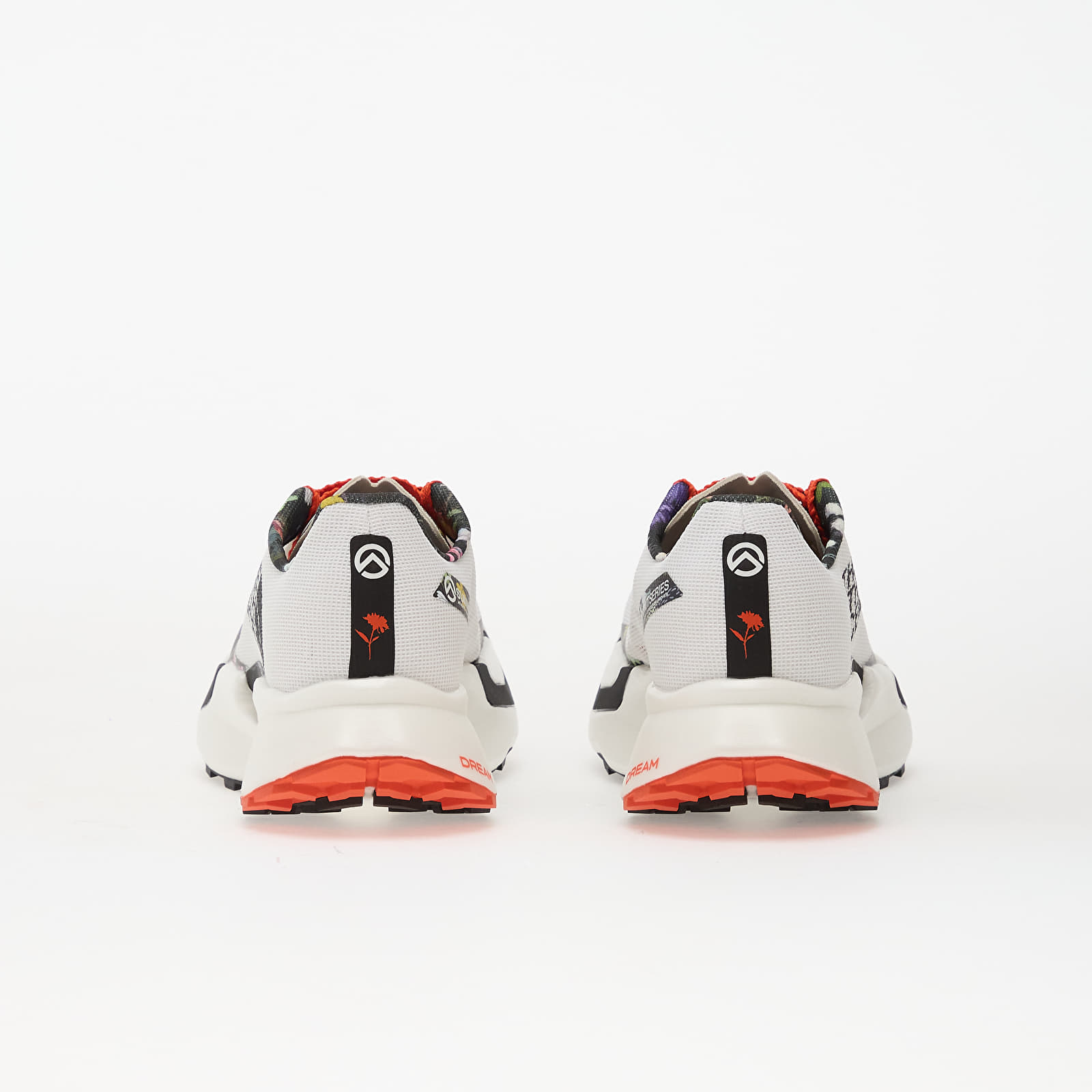 Încălțăminte și sneakerși pentru bărbați The North Face Summit Vectiv Pro 3 Race Edition White/ Alpine Floral