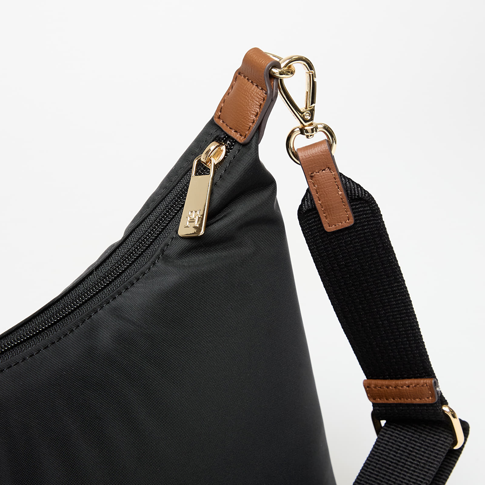 Sacs à bandoulière Tommy Hilfiger Popette Shoulder Bag Black
