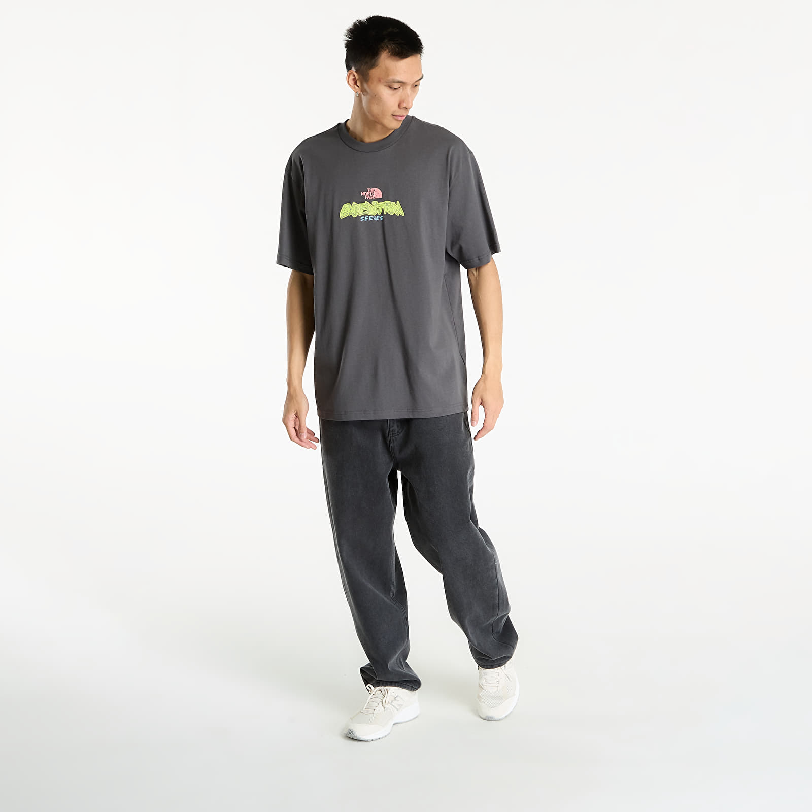 Мъжки тениски The North Face U Expedition Celebration Oversized S/S Tee UNISEX Anthracite Grey