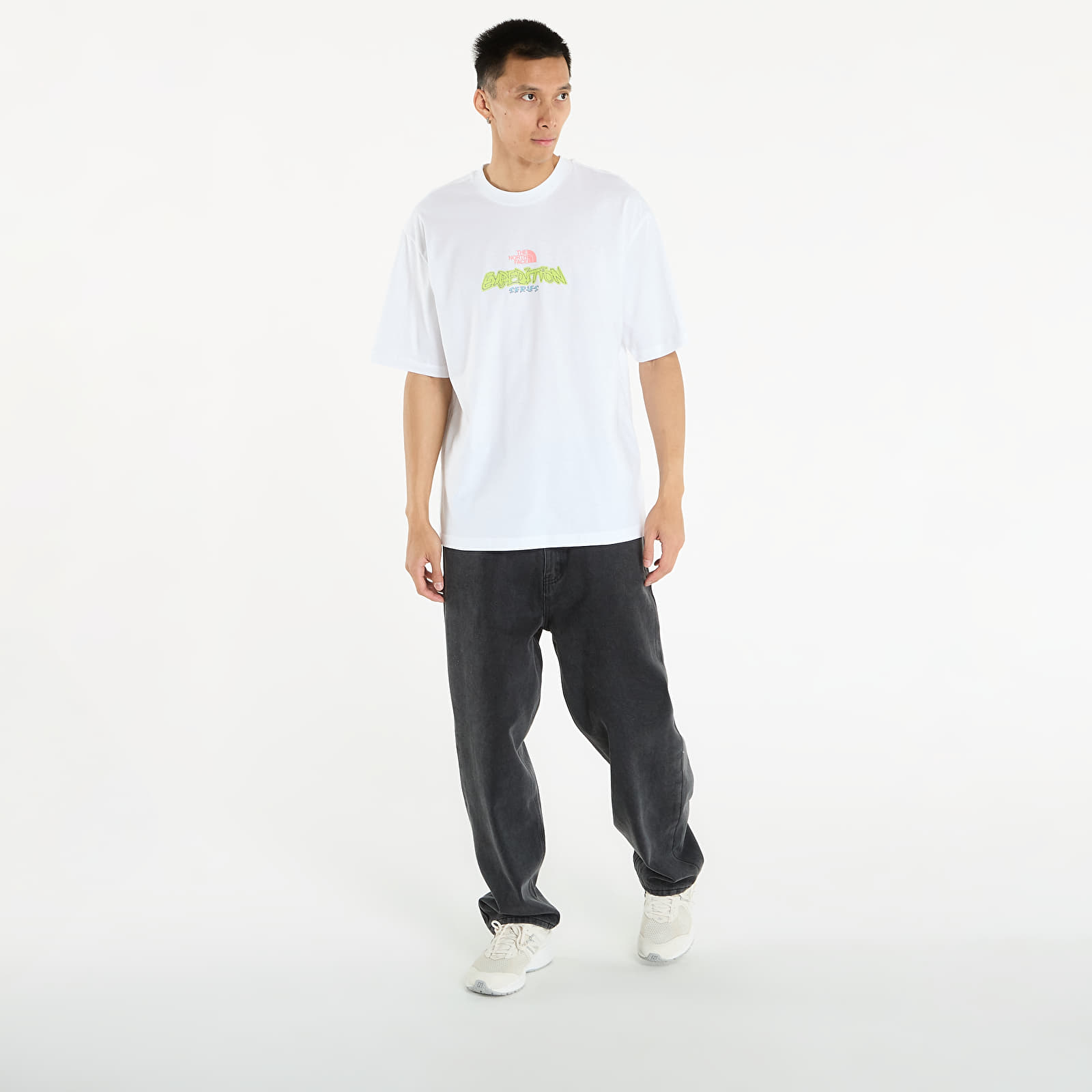 Мъжки тениски The North Face U Expedition Celebration Oversized S/S Tee UNISEX TNF White