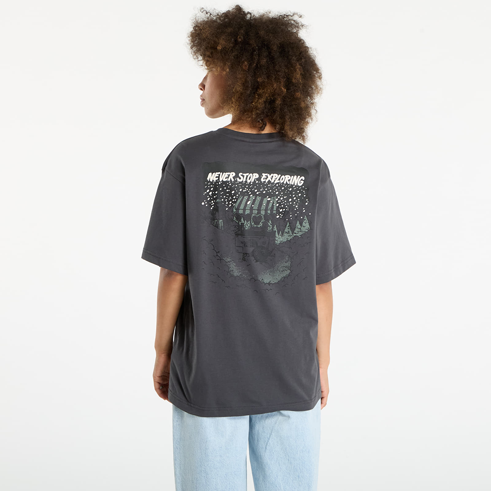 Férfi pólok The North Face U Powder Days Relaxed S/S Tee Graphic UNISEX Asphalt Grey