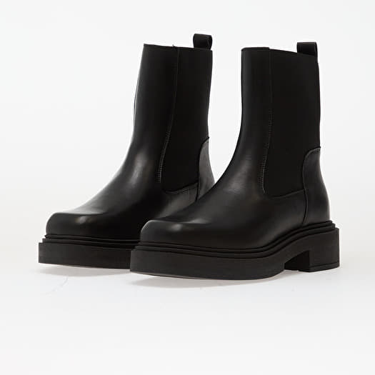 Women's sneakers and shoes Steve Madden Churro Black Leather Queens