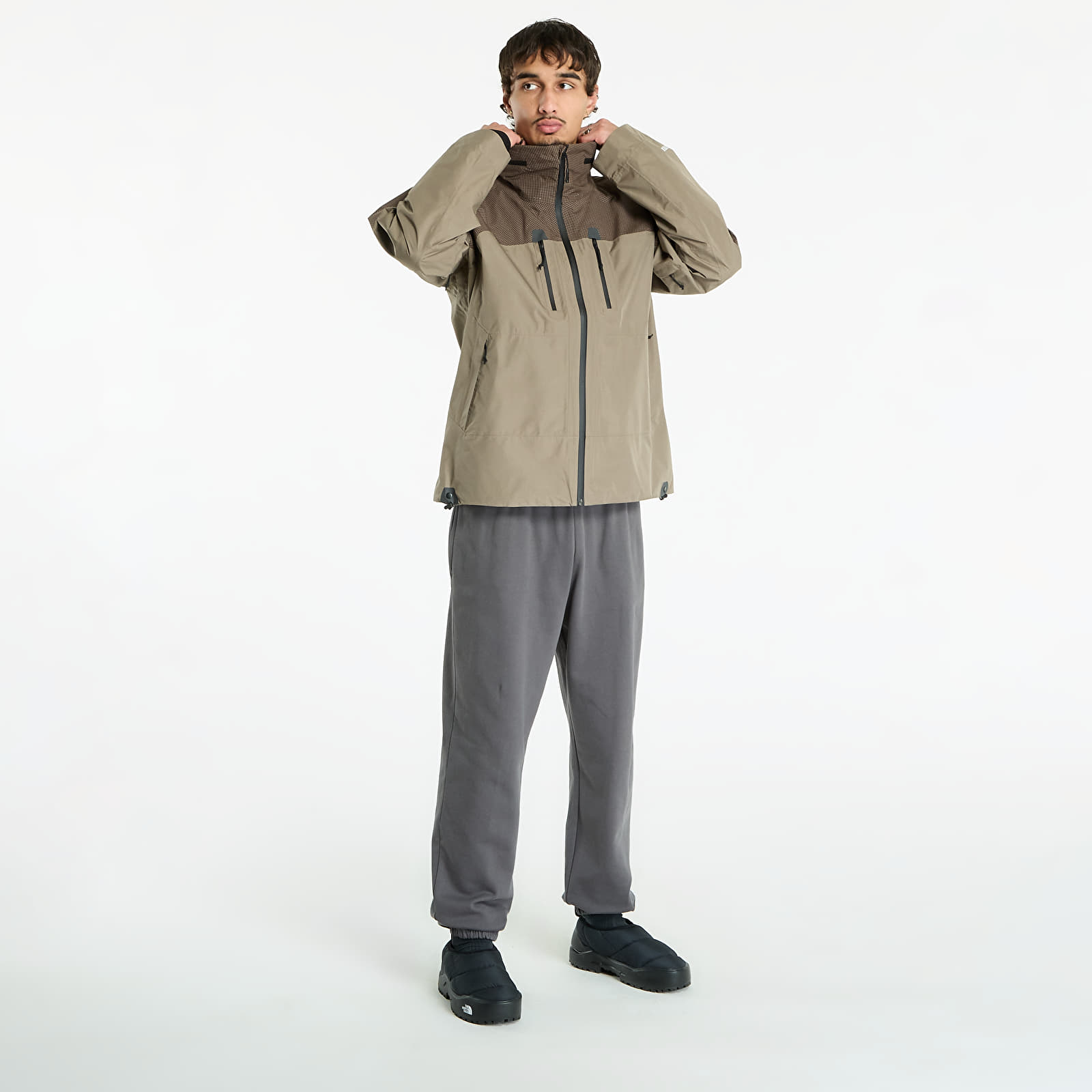 Jachete pentru bărbați The North Face M Hike Devils Thumb GORE-TEX® Jacket Mocha Brown/ Smokey Brown