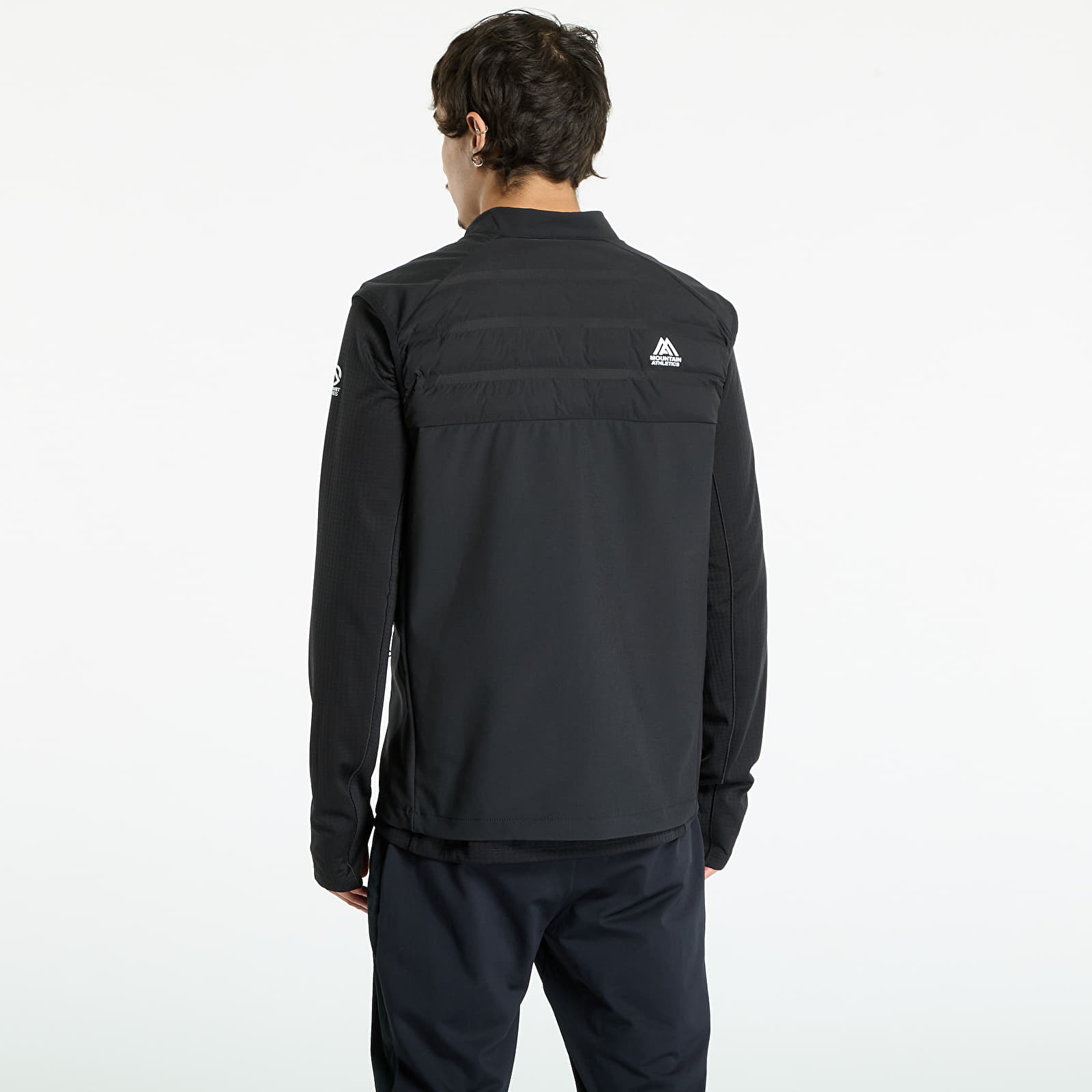 Vesty The North Face M Mountain Athletics Cari Hybrid Vest TNF Black