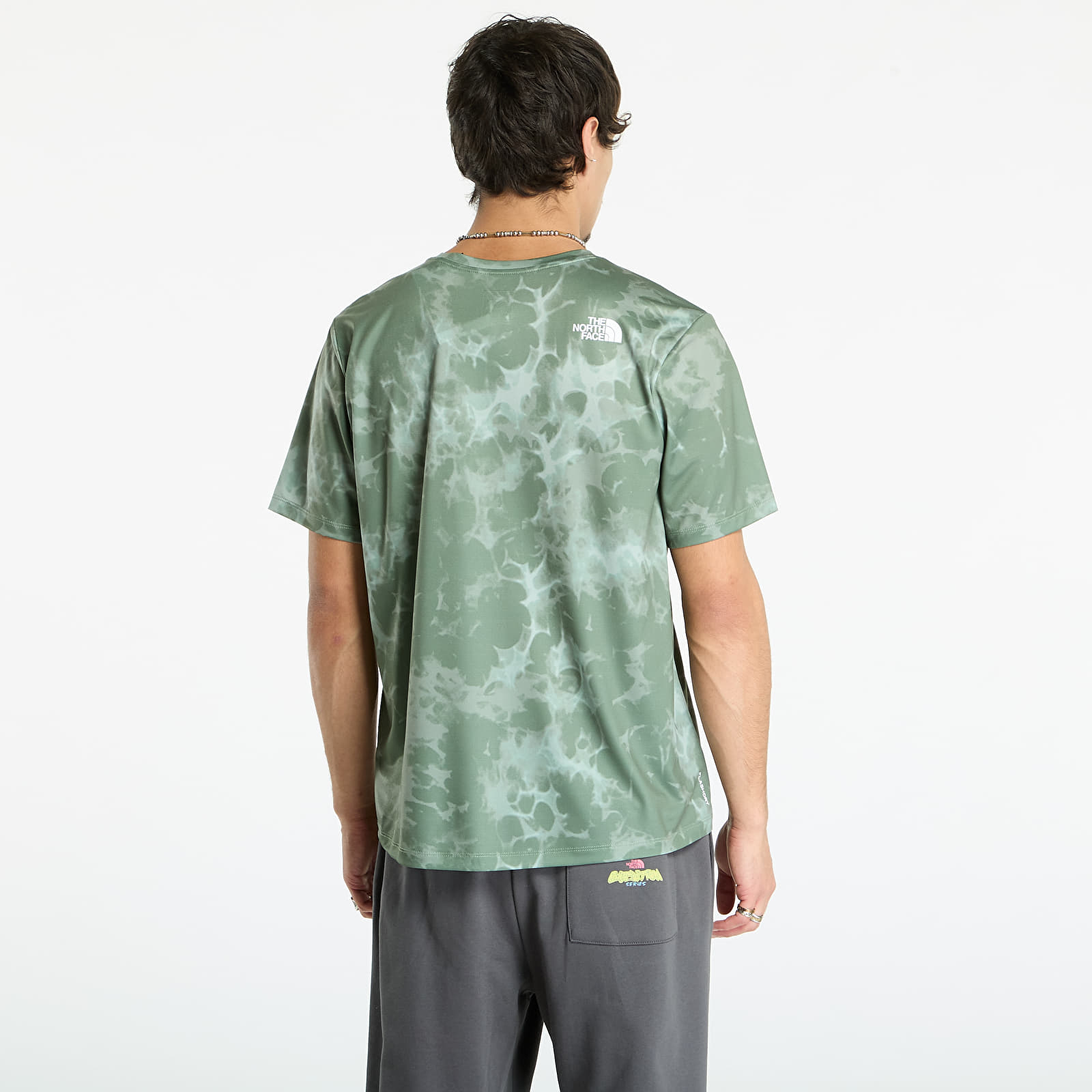 T-shirts homme The North Face M 24/7 Short Sleeves Regular Tee Bark Mist Light Refractions Print