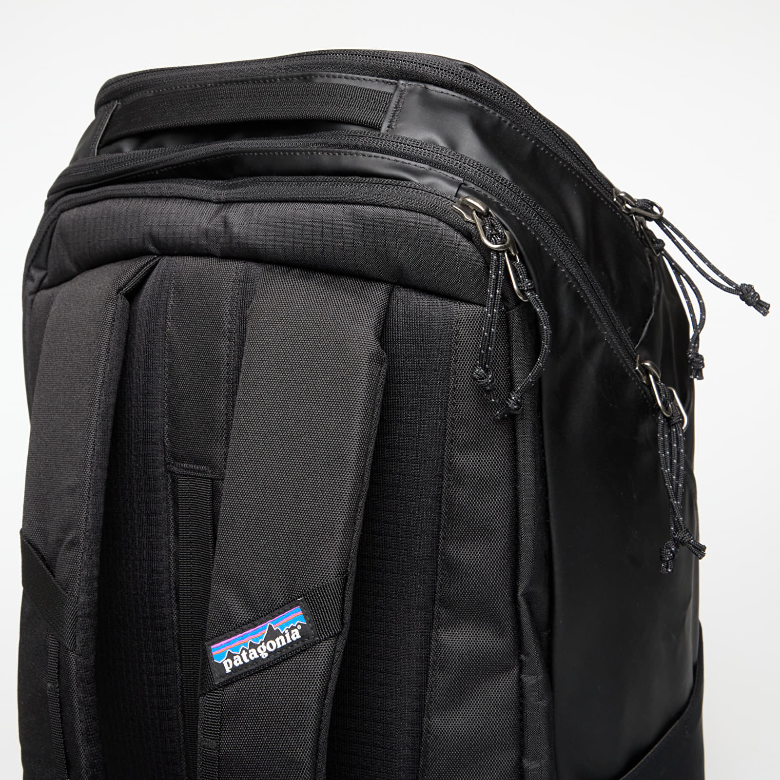 Рюкзаки Patagonia Black Hole Pack 32L Black