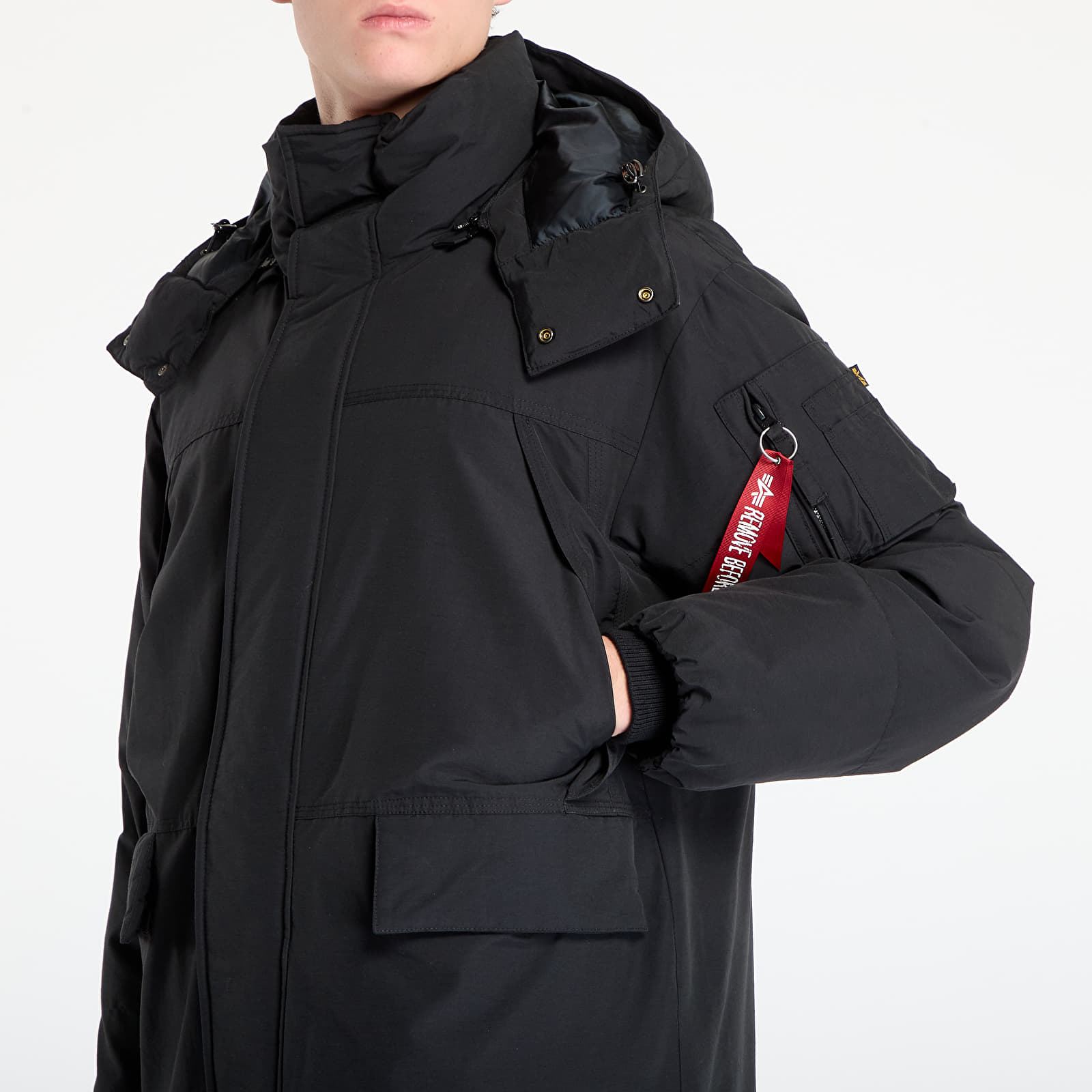 Herrenjacken Alpha Industries Puffer Parka Black
