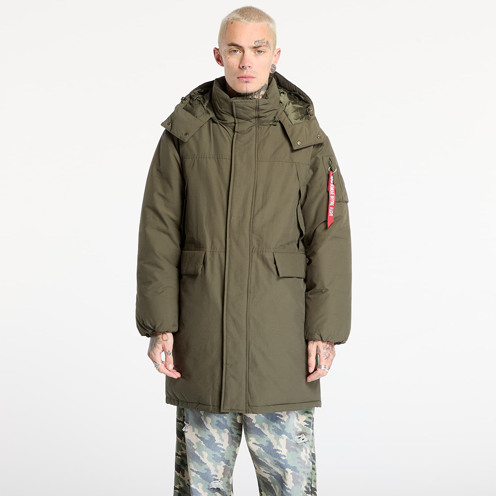 Jakker for menn Alpha Industries Puffer Parka Dark Olive