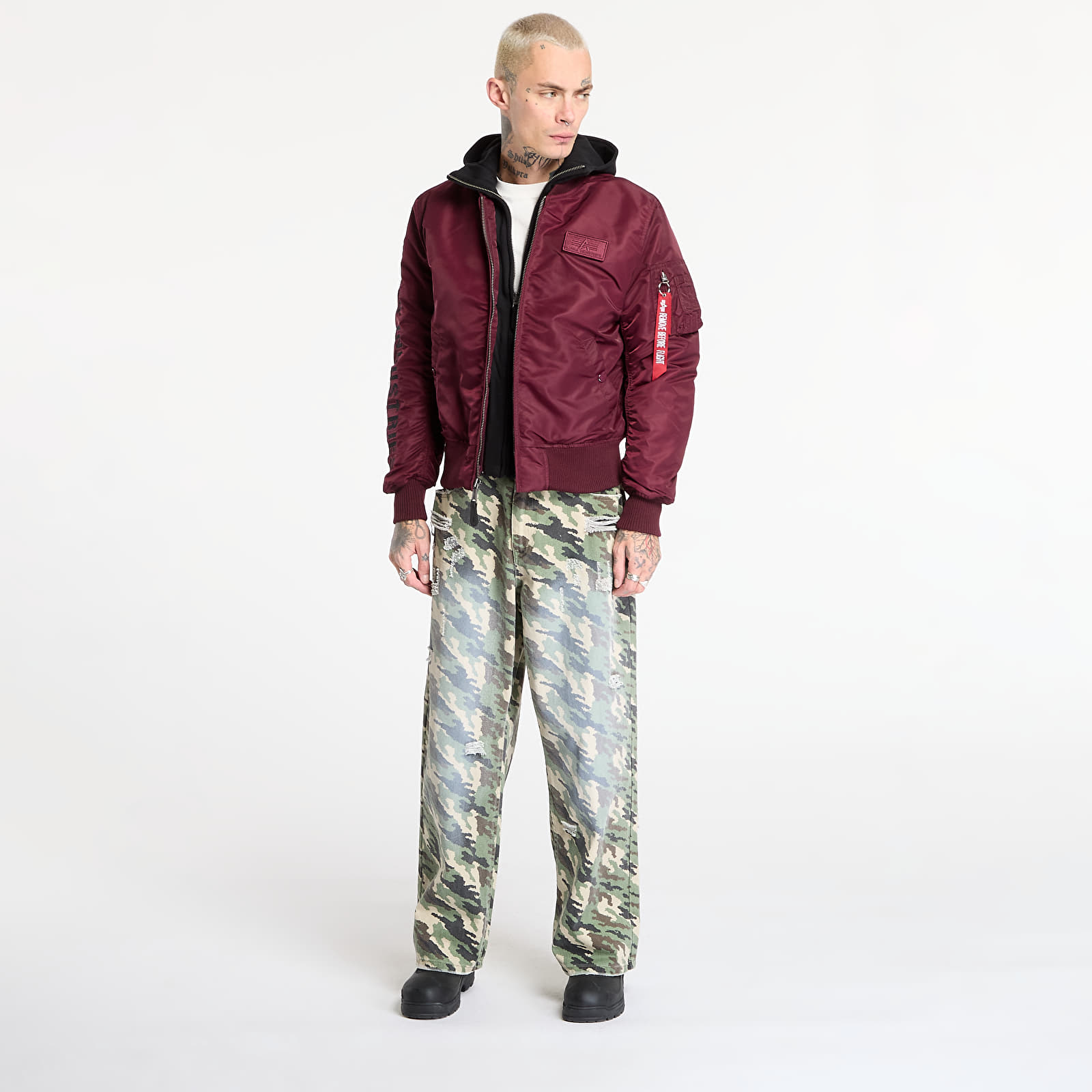 Jakker for menn Alpha Industries MA-1 D-Tec Sleeve Embroidery Dark Cherry