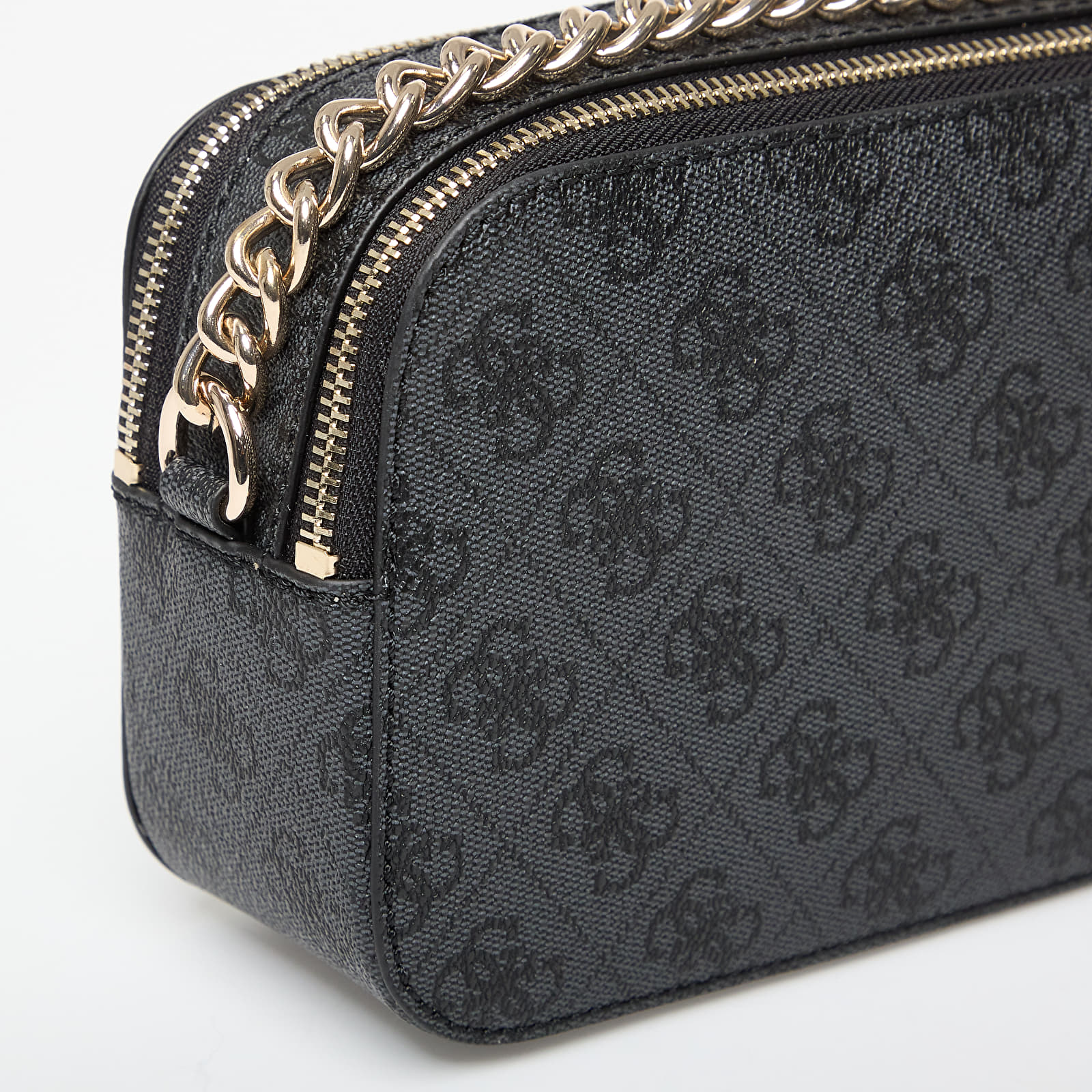 Tašky přes rameno GUESS  Noelle Ii Crossbody Camera Coal Logo