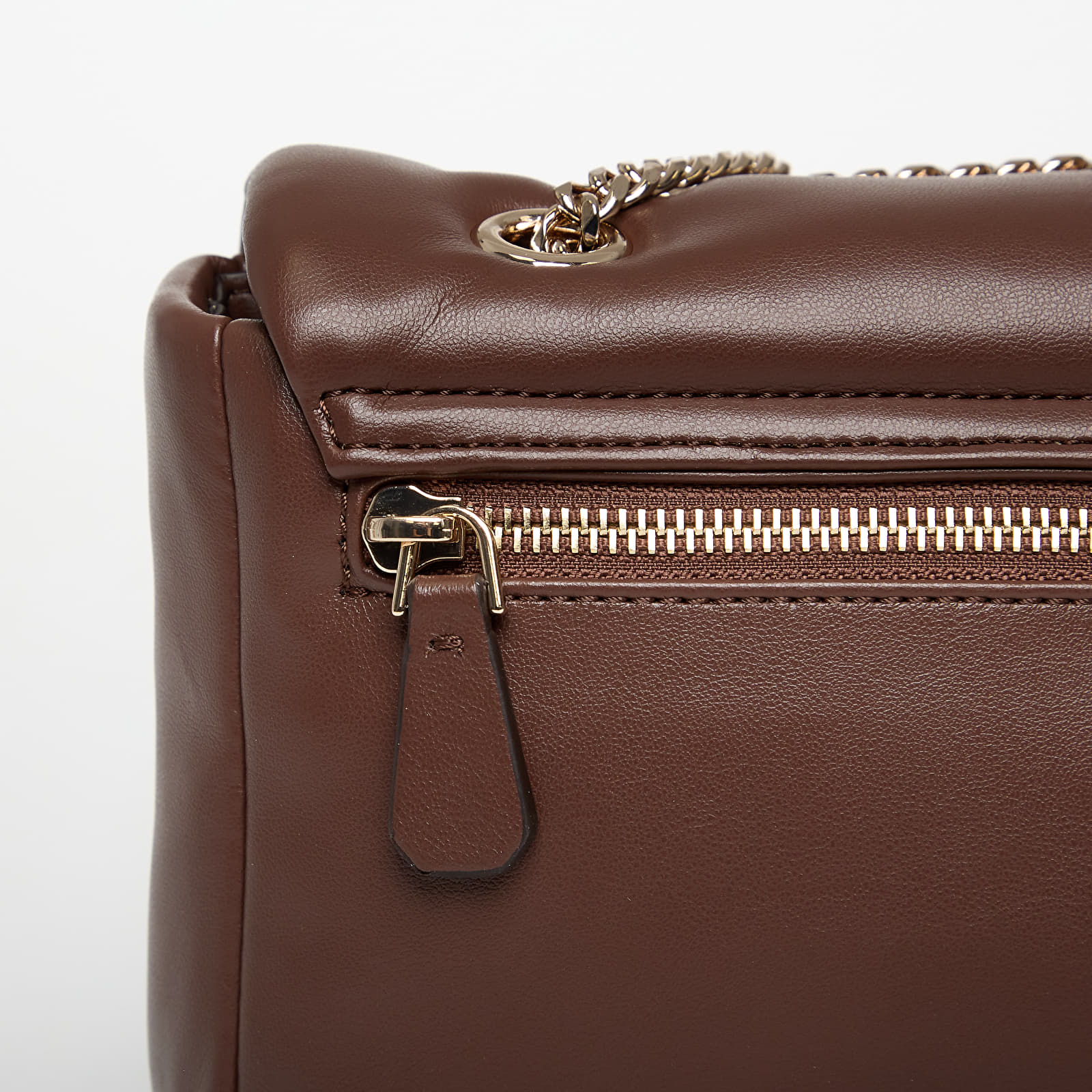 Skuldervesker for kvinner GUESS  Sunetra Convertible Xbody Flap Espresso