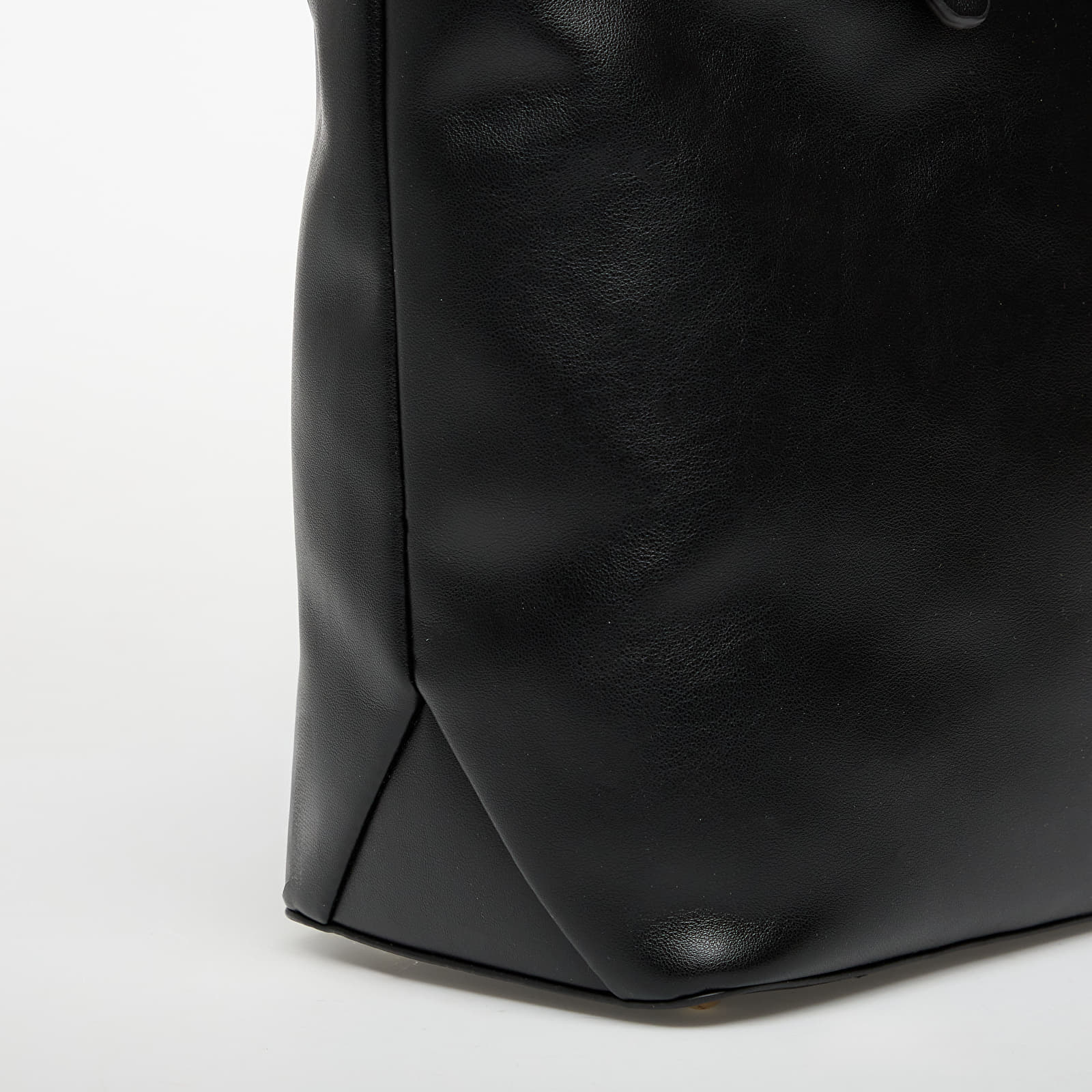 Håndvesker GUESS  Sunetra Tech Tote Black