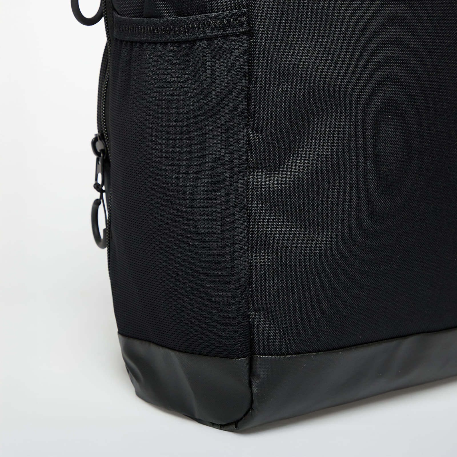 Ostatní doplňky Nike Varsity Elite Basketball Shoe Bag (14L) Black/ Black/ Metallic Silver
