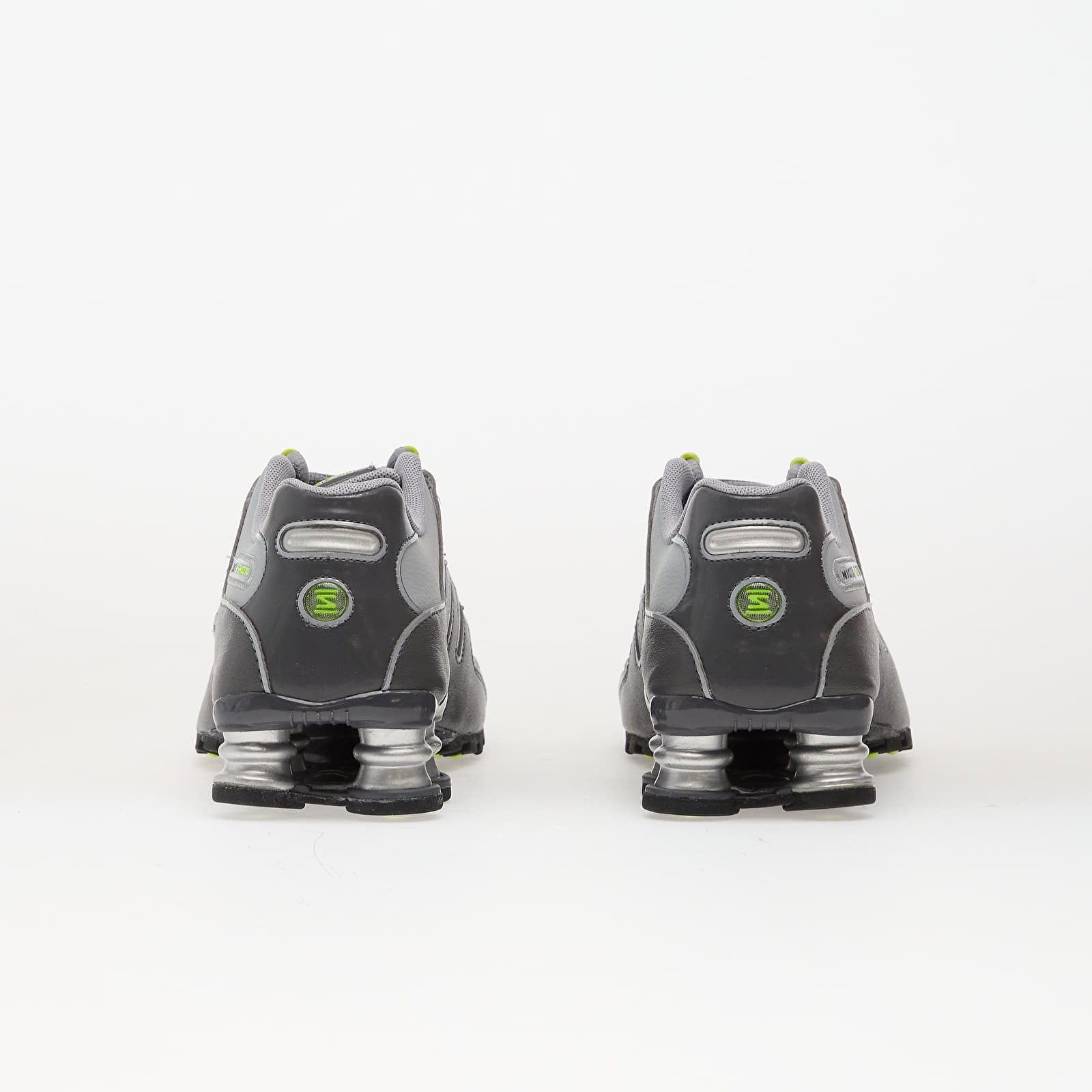 Vīriešu čības un apavi Nike Shox NZ Dark Grey/ Dark Grey-Wolf Grey-Volt