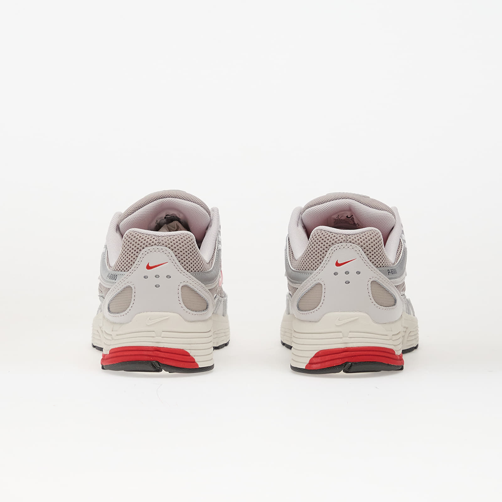 Vīriešu čības un apavi Nike P-6000 College Grey/ Fire Red-Vast Grey-Phantom
