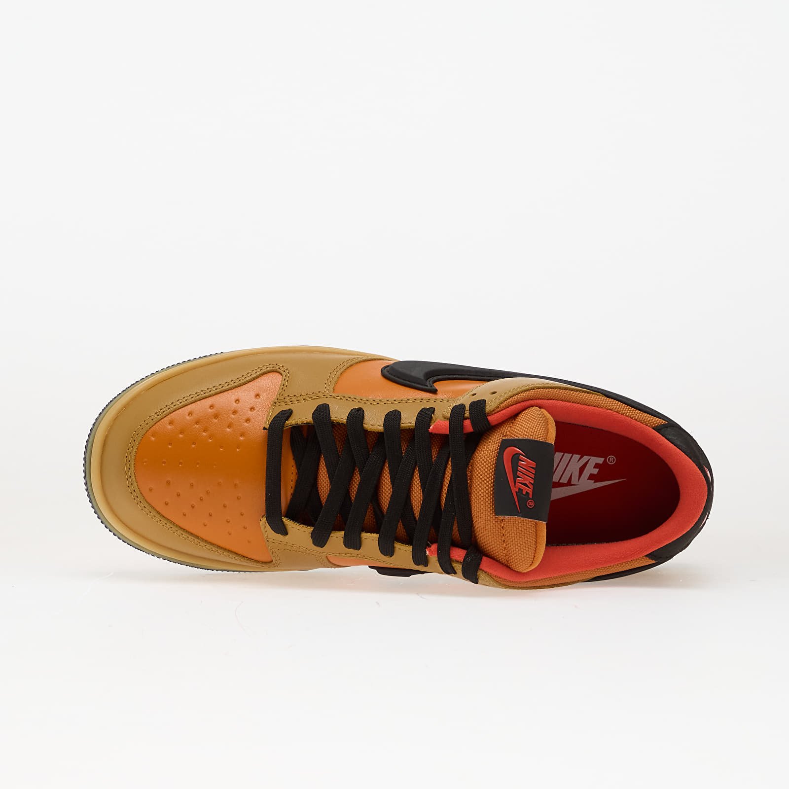 Vīriešu čības un apavi Nike Dunk Low Gtx Wheat/ Black-Ceramic-Picante Red