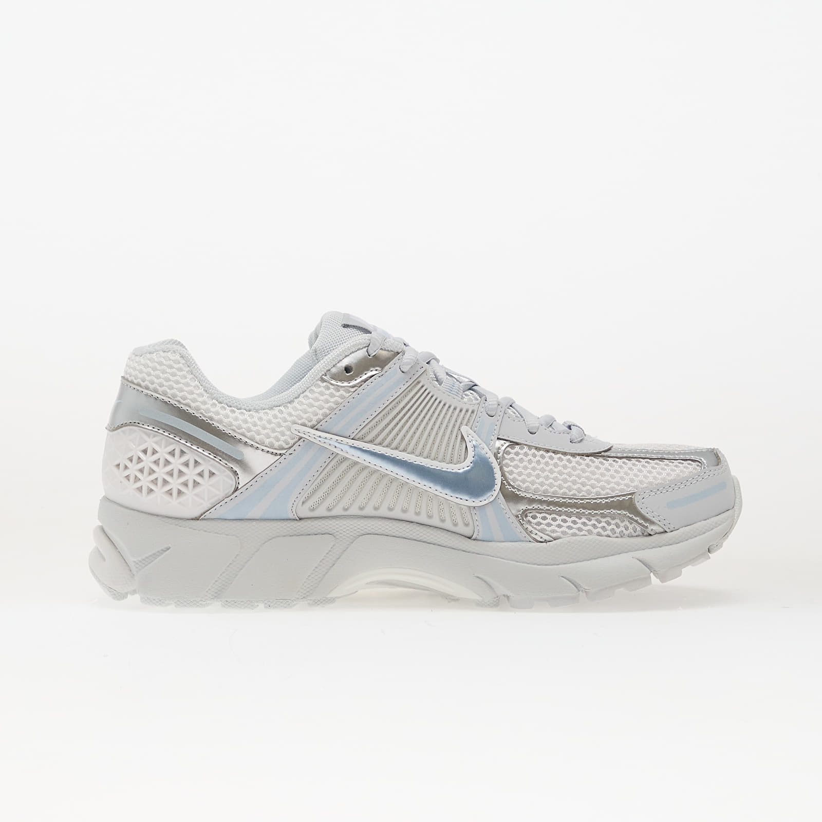 Sieviešu kedas un apavi Nike Zoom Vomero 5 Pure Platinum/ Celestine Blue