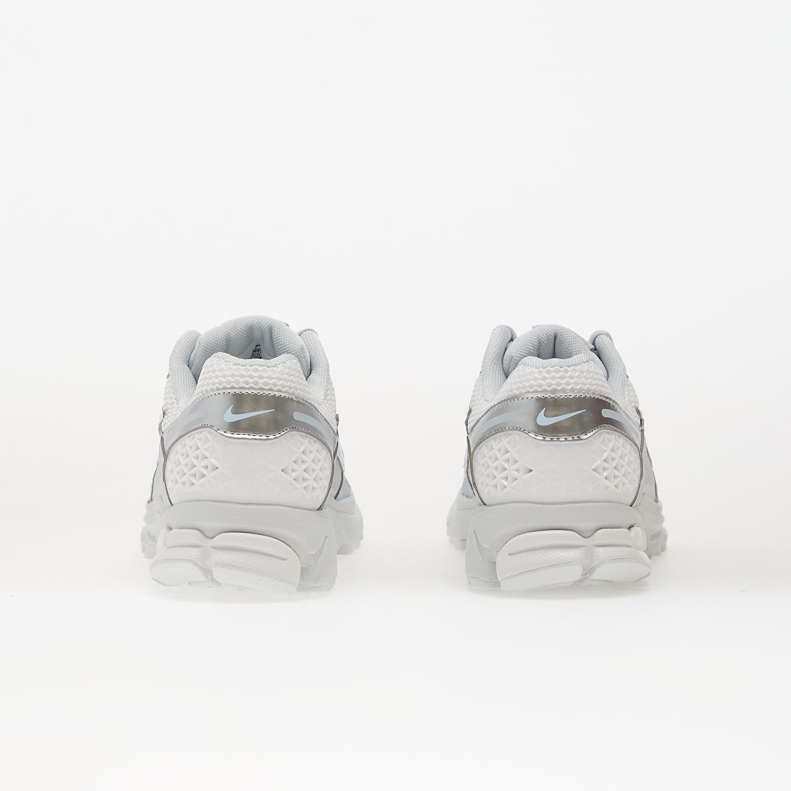 Sieviešu kedas un apavi Nike Zoom Vomero 5 Pure Platinum/ Celestine Blue
