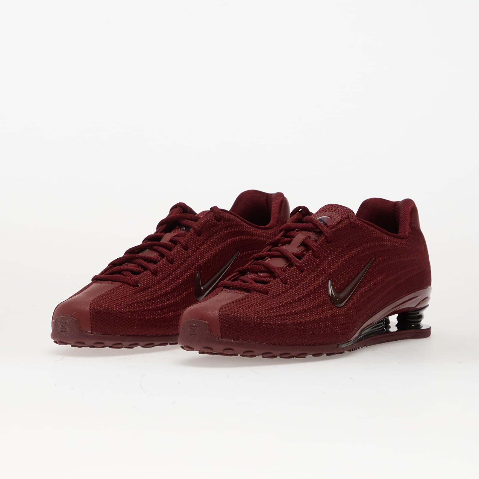 Sieviešu kedas un apavi Nike W Shox Z Dark Team Red/ Dark Team Red-Black