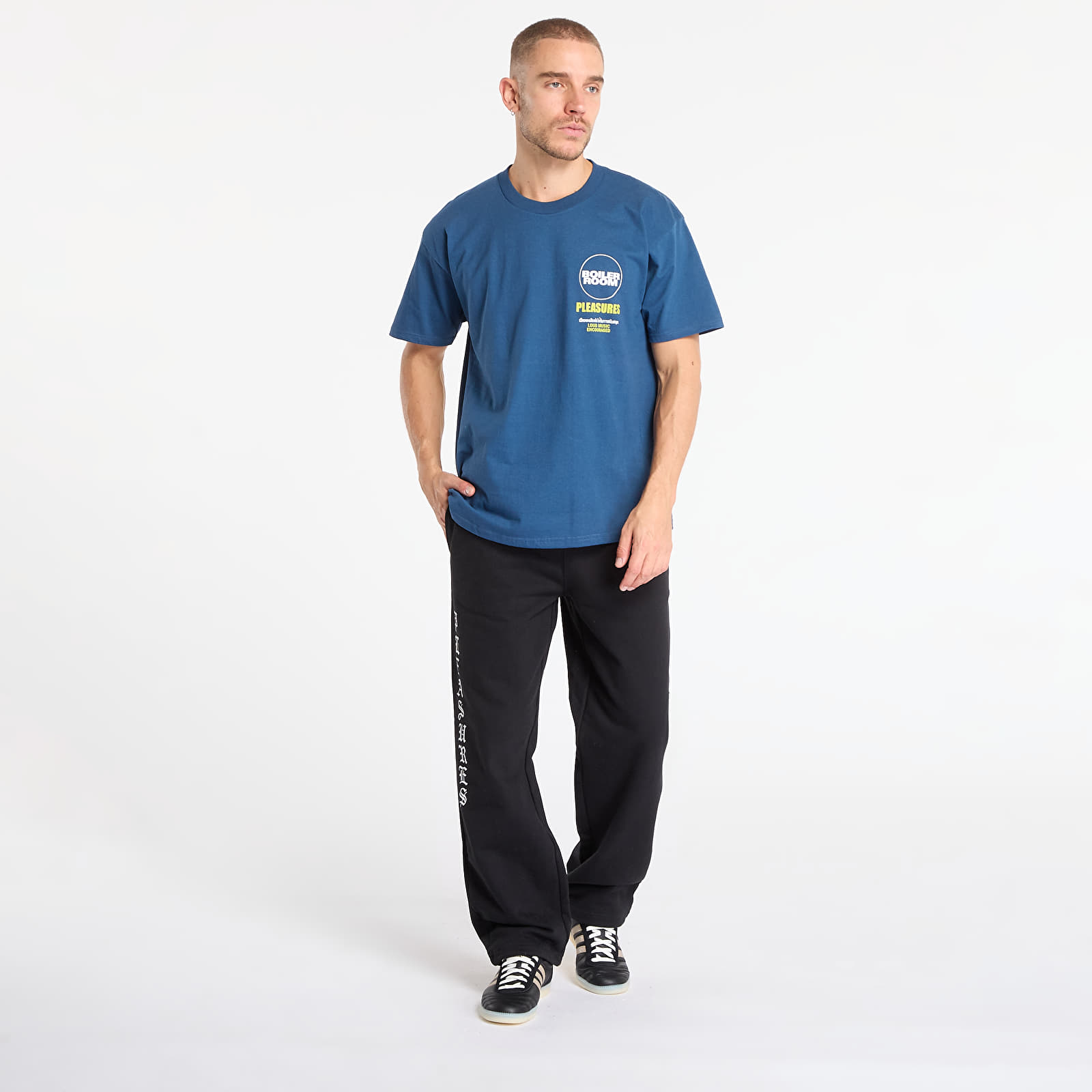 T-shirts PLEASURES Turntable T-Shirt Blue
