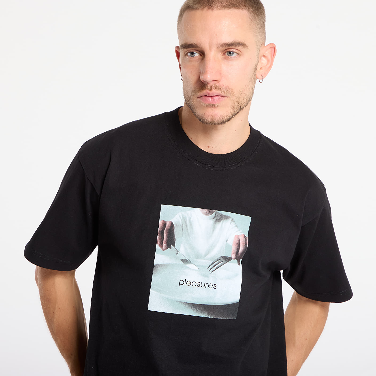 Тениски PLEASURES Breakfast T-Shirt Black