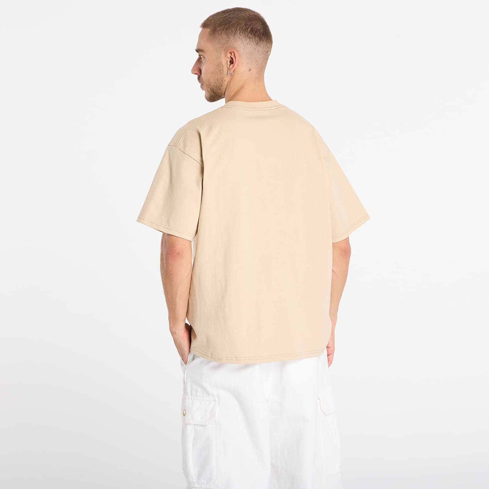 T-shirt PLEASURES Pipe T-Shirt Sand M