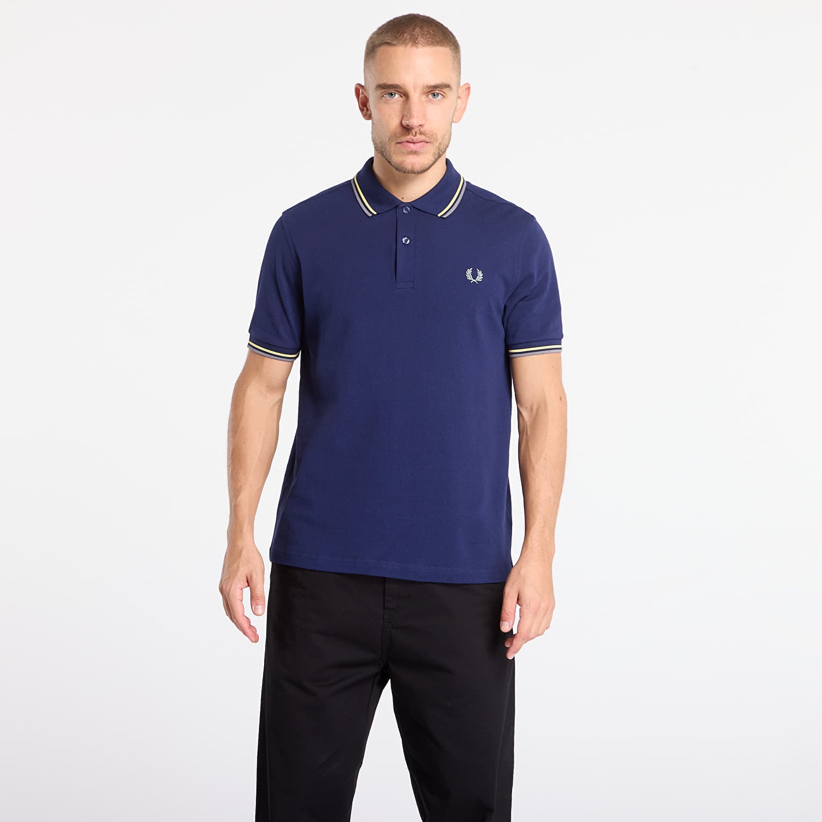 Тениска FRED PERRY Twin Tipped Fred Perry Shirt Frnvy/ Chgld/ Stbl L