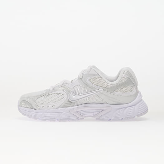 Nike V5 Rnr White/ White-Black-Metallic Silver