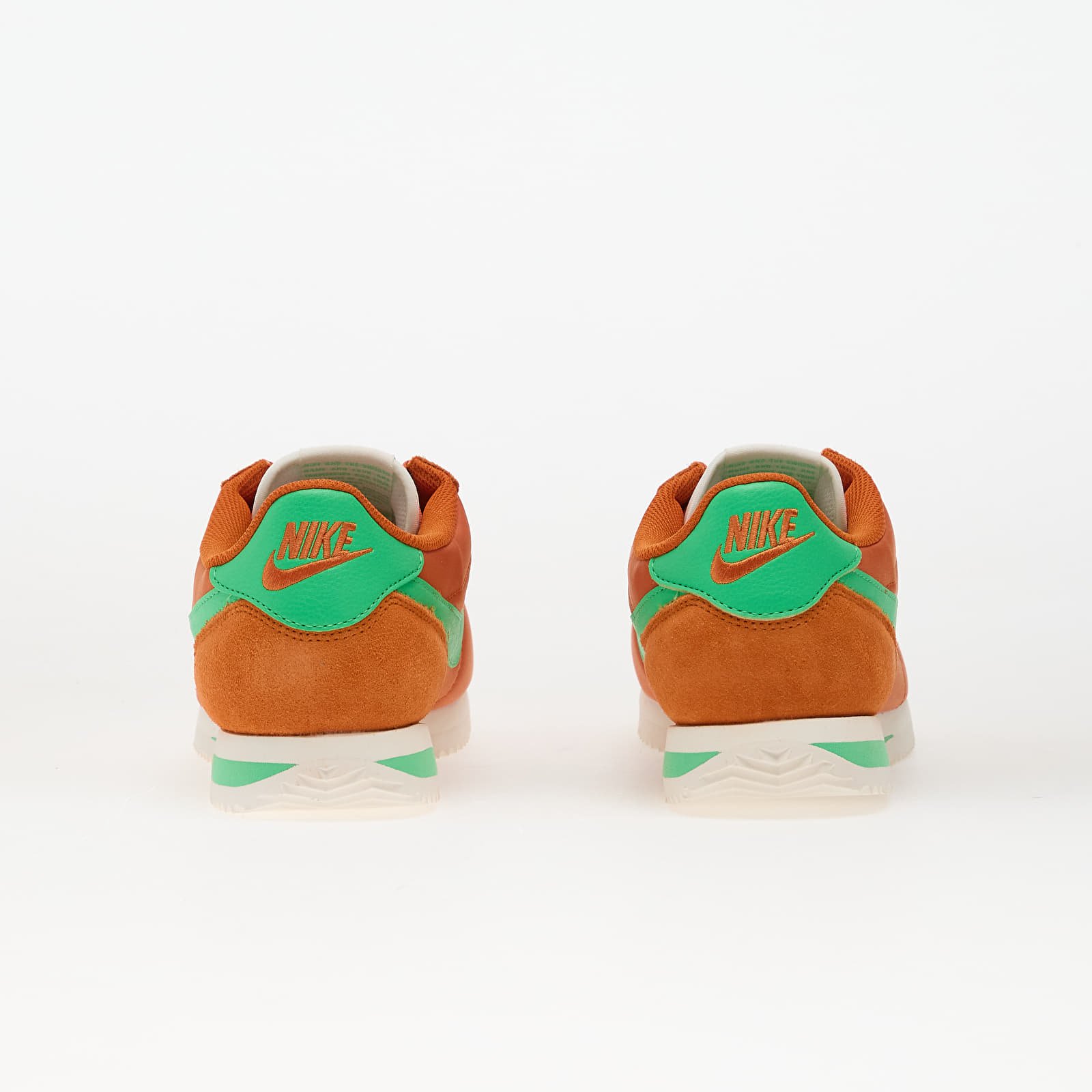 Vīriešu čības un apavi Nike Cortez Textile Campfire Orange/ Green Shock-Sail