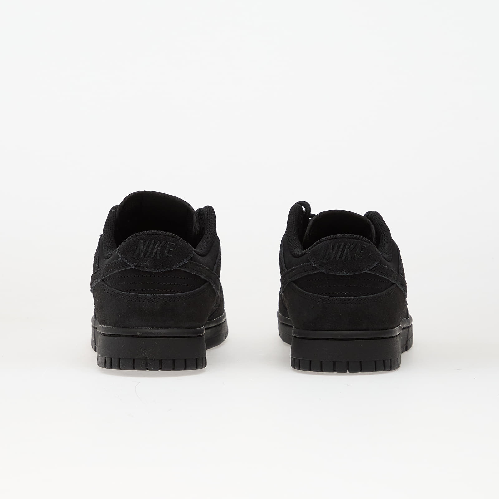 Vīriešu čības un apavi Nike Dunk Low Retro Se Black/ Black-Black