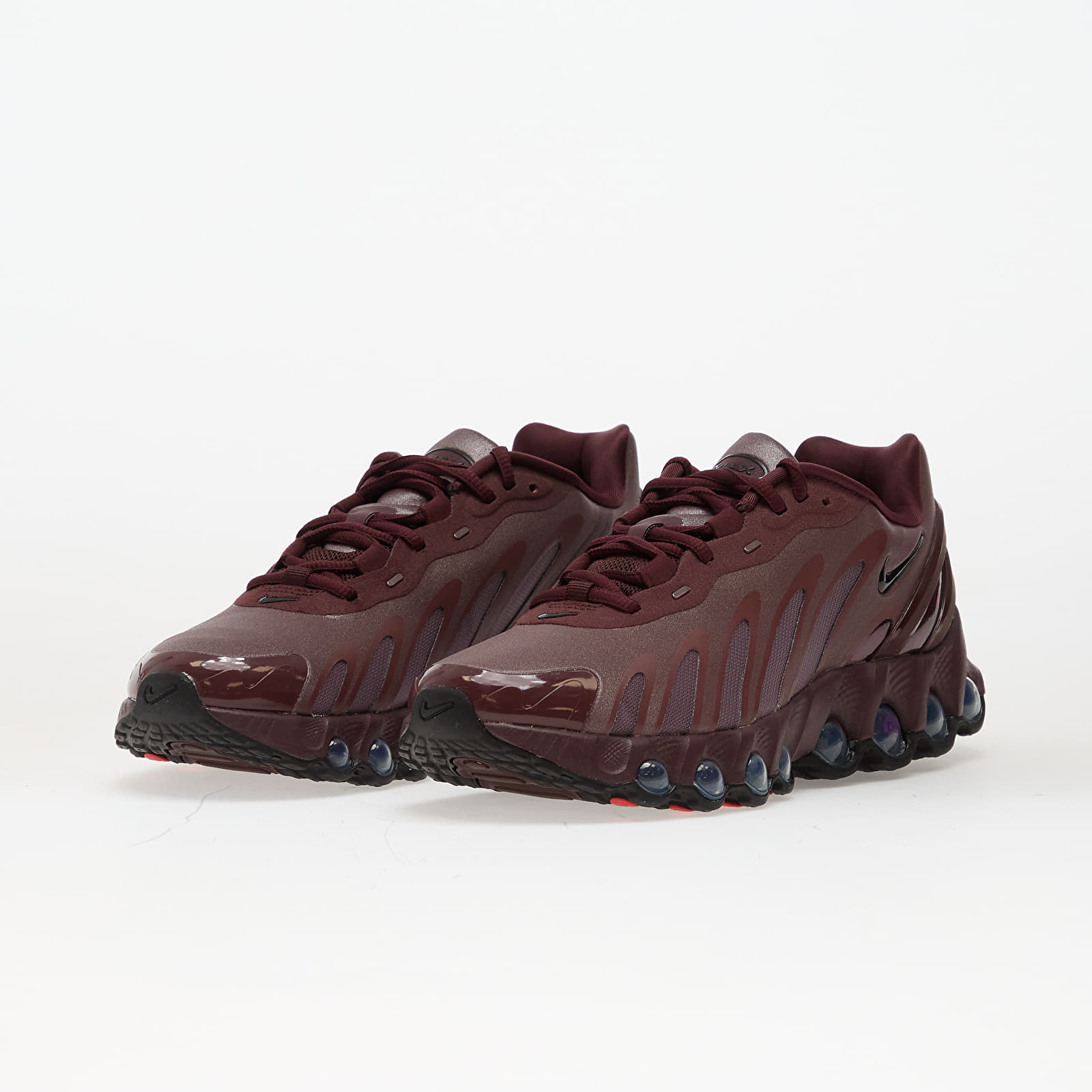 Sieviešu kedas un apavi Nike Air Max Dn8 Burgundy Crush/ Black-Burgundy Crush