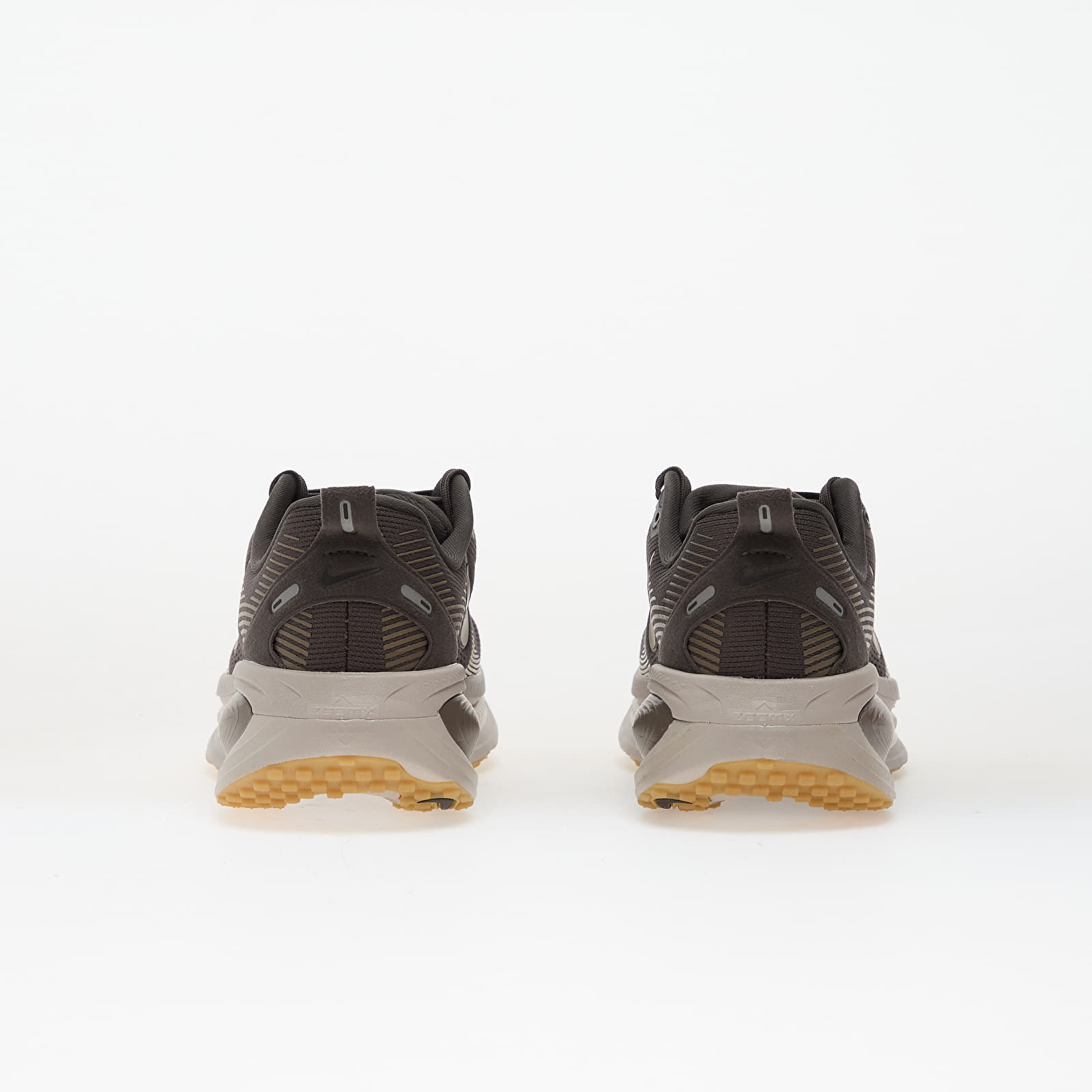 Vīriešu čības un apavi Nike Vomero 18 Medium Ash/ Black-College Grey-Pale Ivory