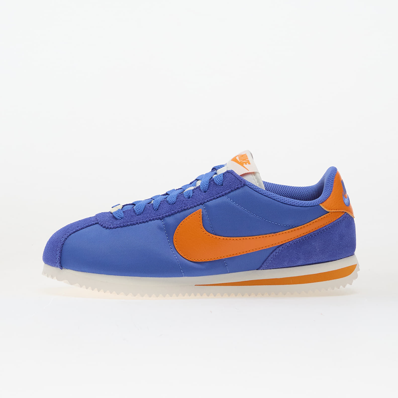 Men's sneakers and shoes Nike Cortez Textile Comet Blue/ Bright Ceramic-Sail