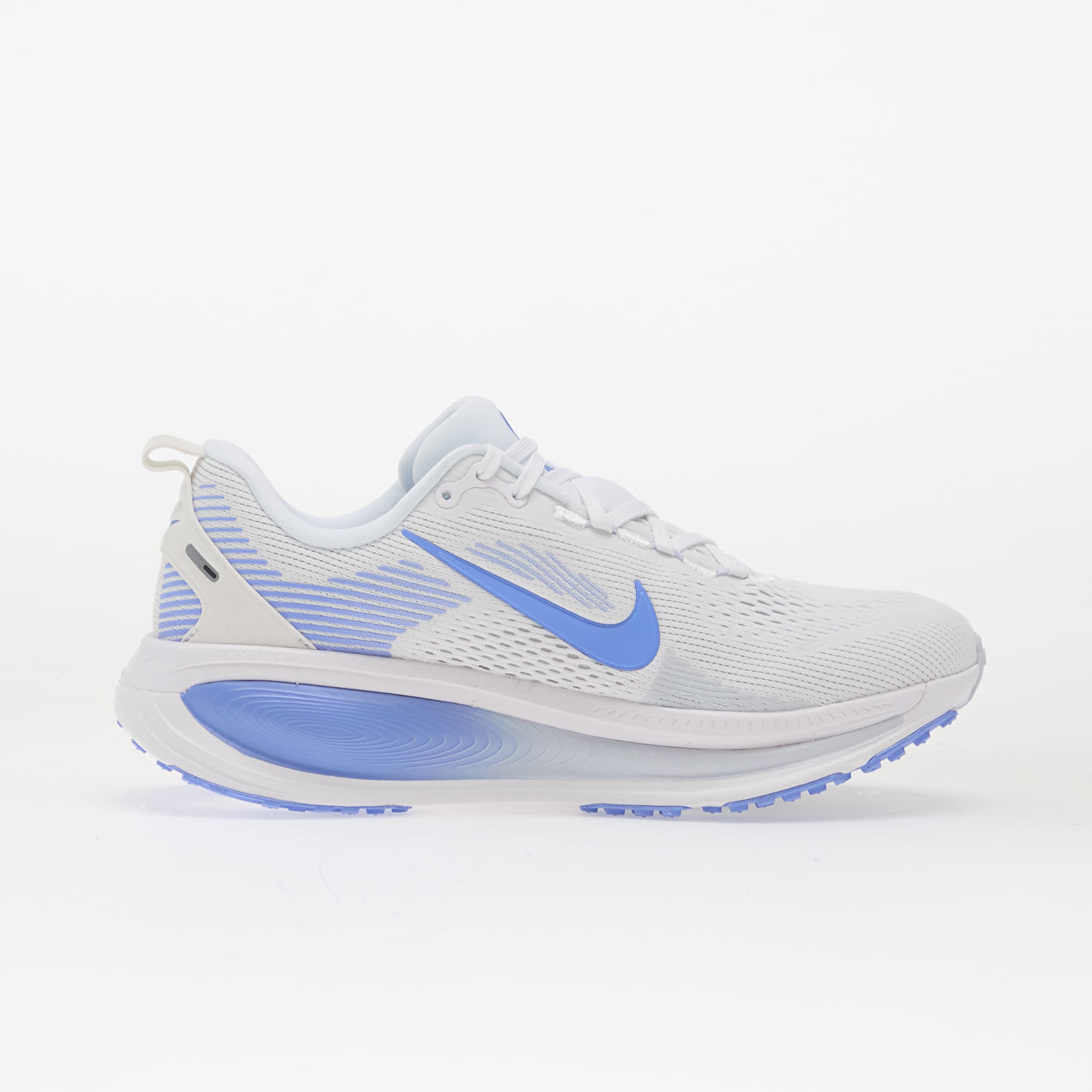Sneakers und Schuhe für Frauen Nike Vomero 18 White/ Royal Pulse-Football Grey
