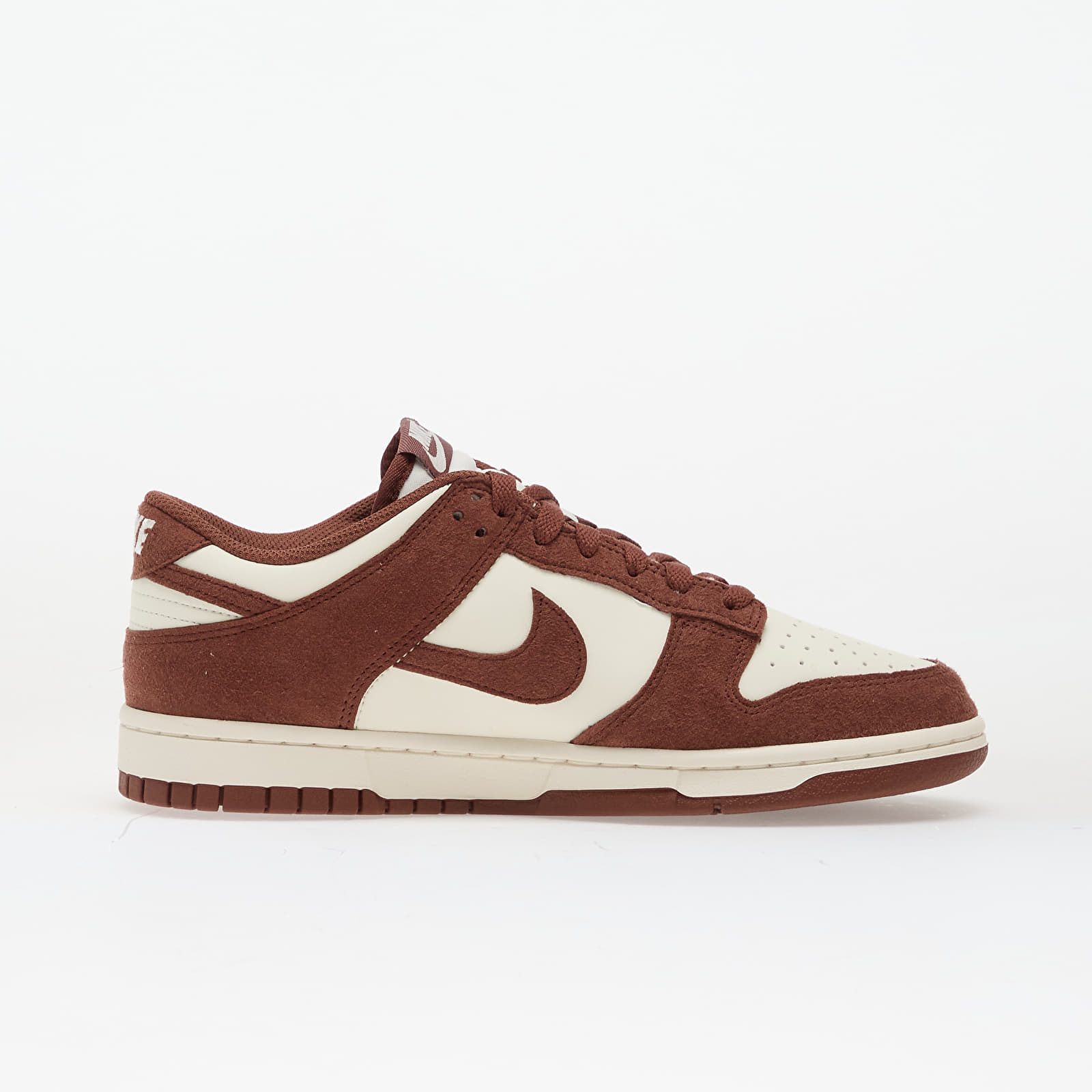 Sieviešu kedas un apavi Nike Wmns Dunk Low Sail/ Red Sepia-Metallic Gold