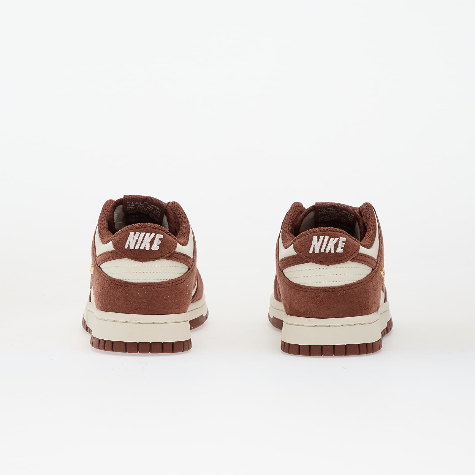 Sieviešu kedas un apavi Nike Wmns Dunk Low Sail/ Red Sepia-Metallic Gold