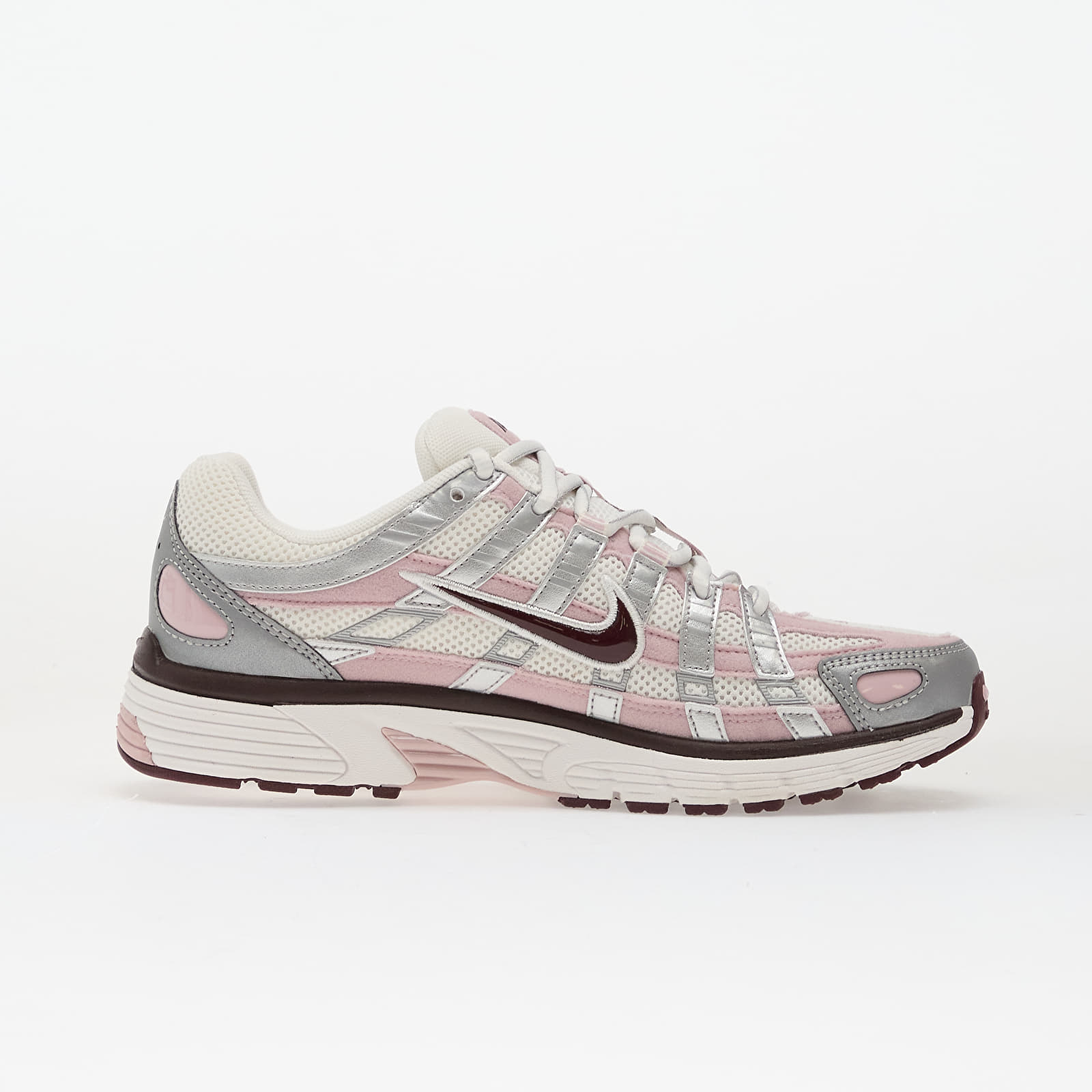 Sieviešu kedas un apavi Nike W P-6000 Summit White/ Plum Chalk-Metallic Silver
