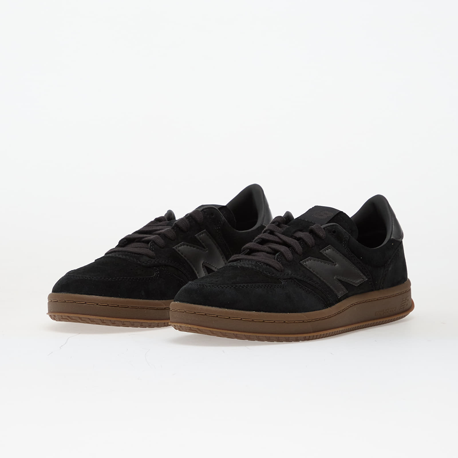 Vīriešu čības un apavi New Balance T500 Black
