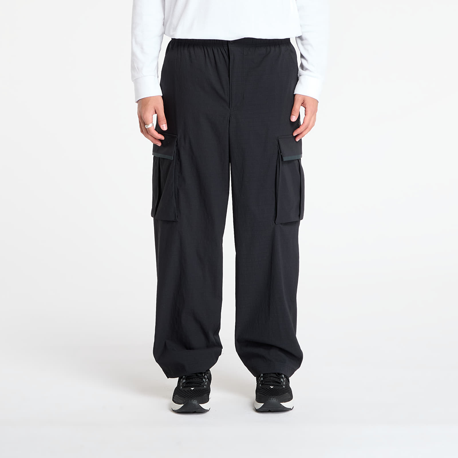 Men's trousers Under Armour Ua Unstpble Txtr Woven Cargo Black