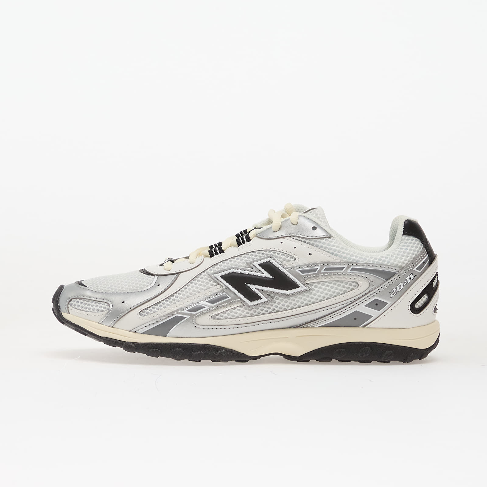 Sneakers New Balance 204 Silver Metallic EUR 39.5