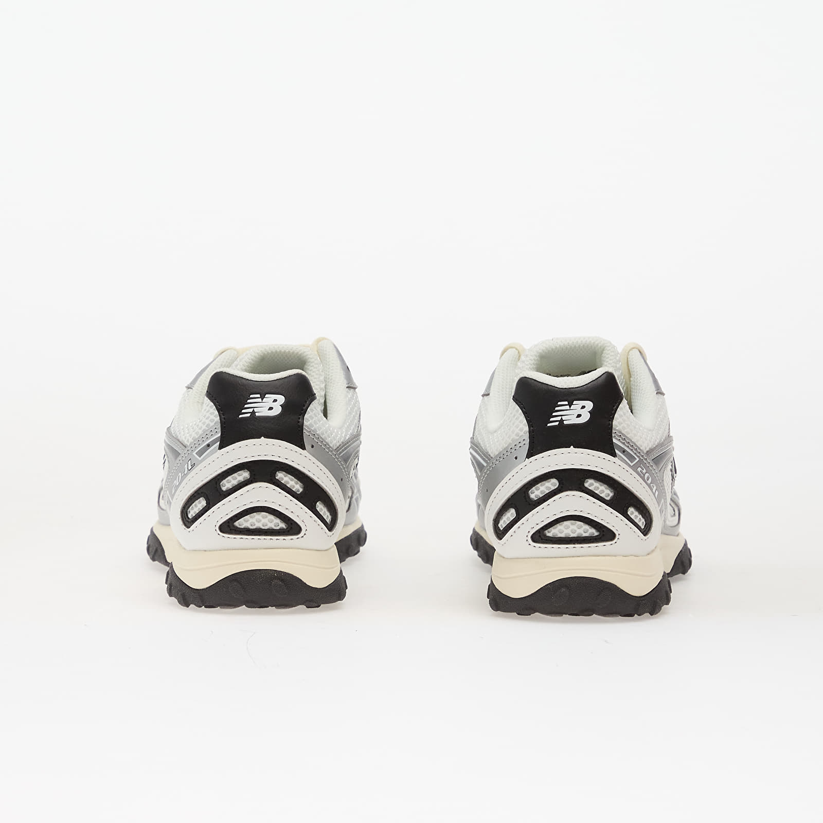 Мъжки кецове и обувки New Balance 204 Silver Metallic