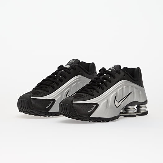 Nike Shox R4 Metallic Silver/ Metallic Silver-Black | Queens