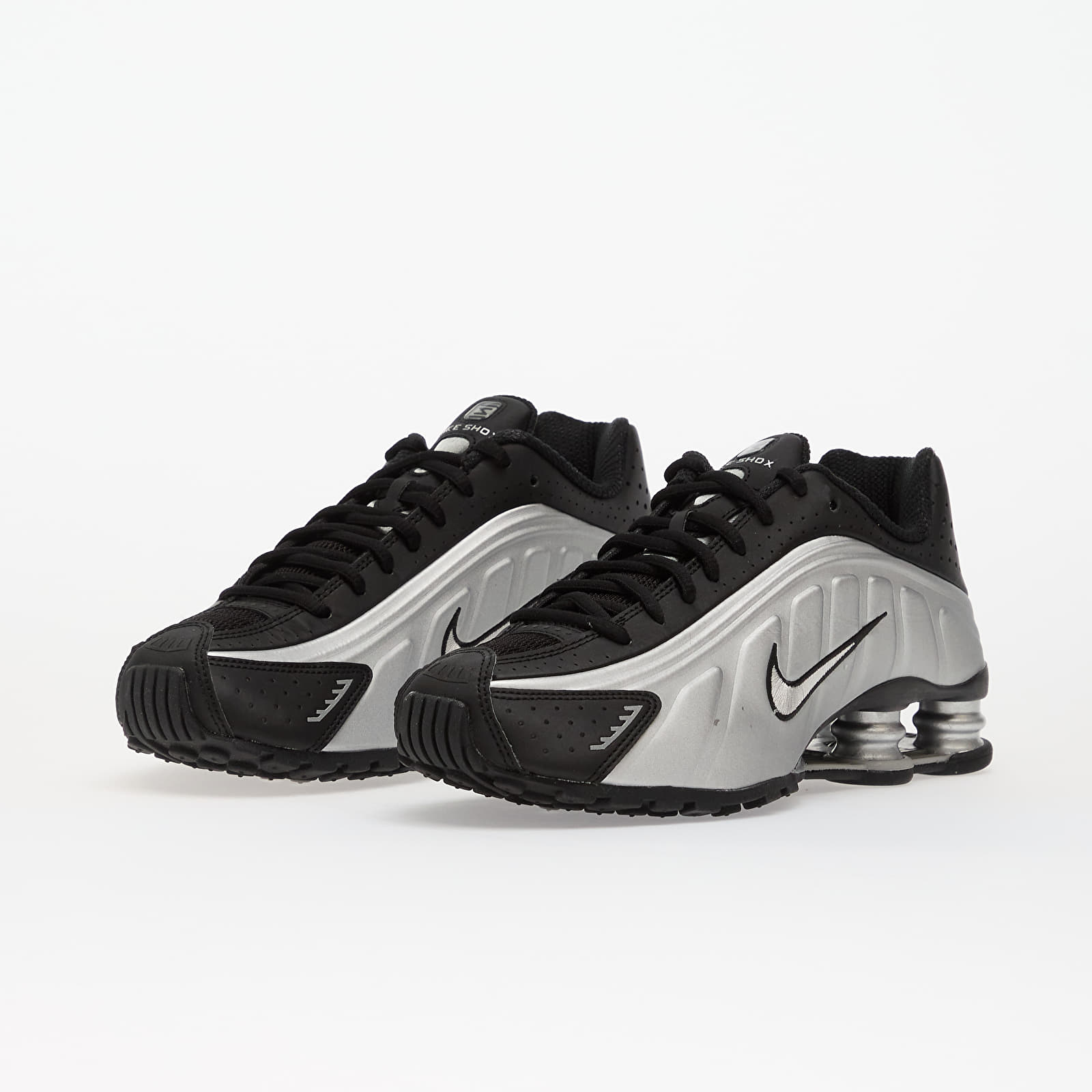 Férfi cipők Nike Shox R4 Metallic Silver/ Metallic Silver-Black