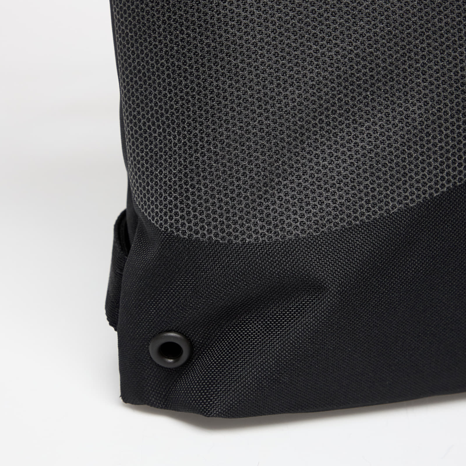 Gymsacks Nike Utility 2.0 Gym Sack (17L) Black/ Black/ Dk Smoke Grey 17 l