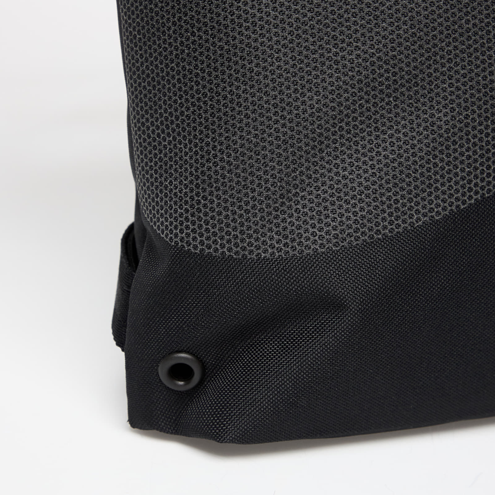 Gymsacks Nike Utility 2.0 Gym Sack (17L) Black/ Black/ Dk Smoke Grey