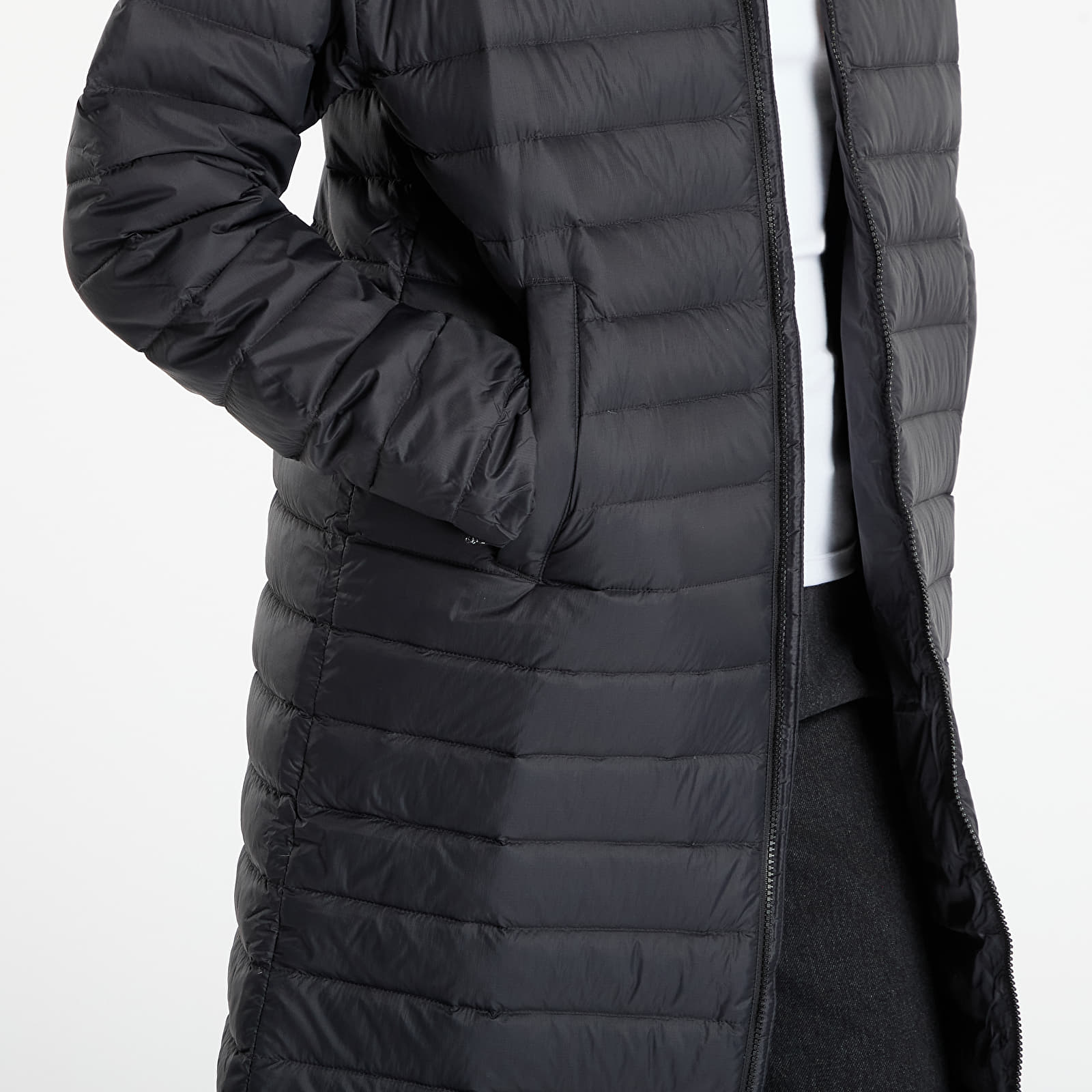 Joped Patagonia W's Recycled Down Sweater Parka Black
