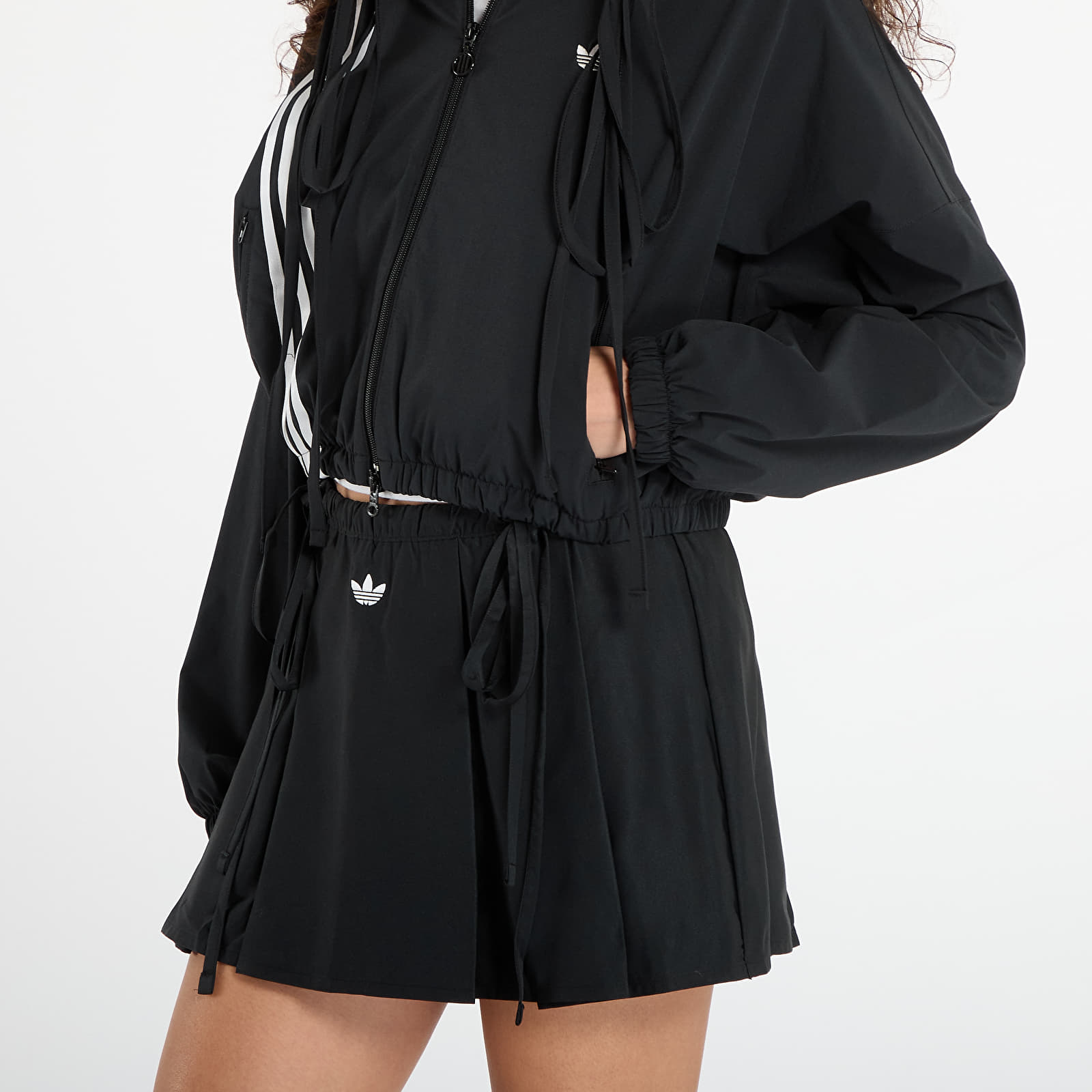 Naiste jakid adidas Ribbon Off Placed 3-Stripes Tracktop Black