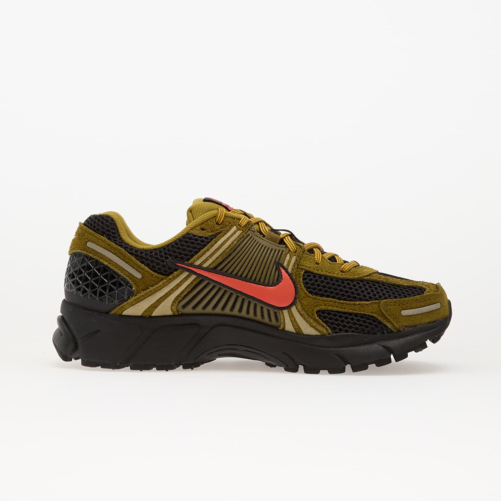 Turnschuhe und Schuhe für Männer Nike Zoom Vomero 5 Premium Olive Flak/ Picante Red-Black