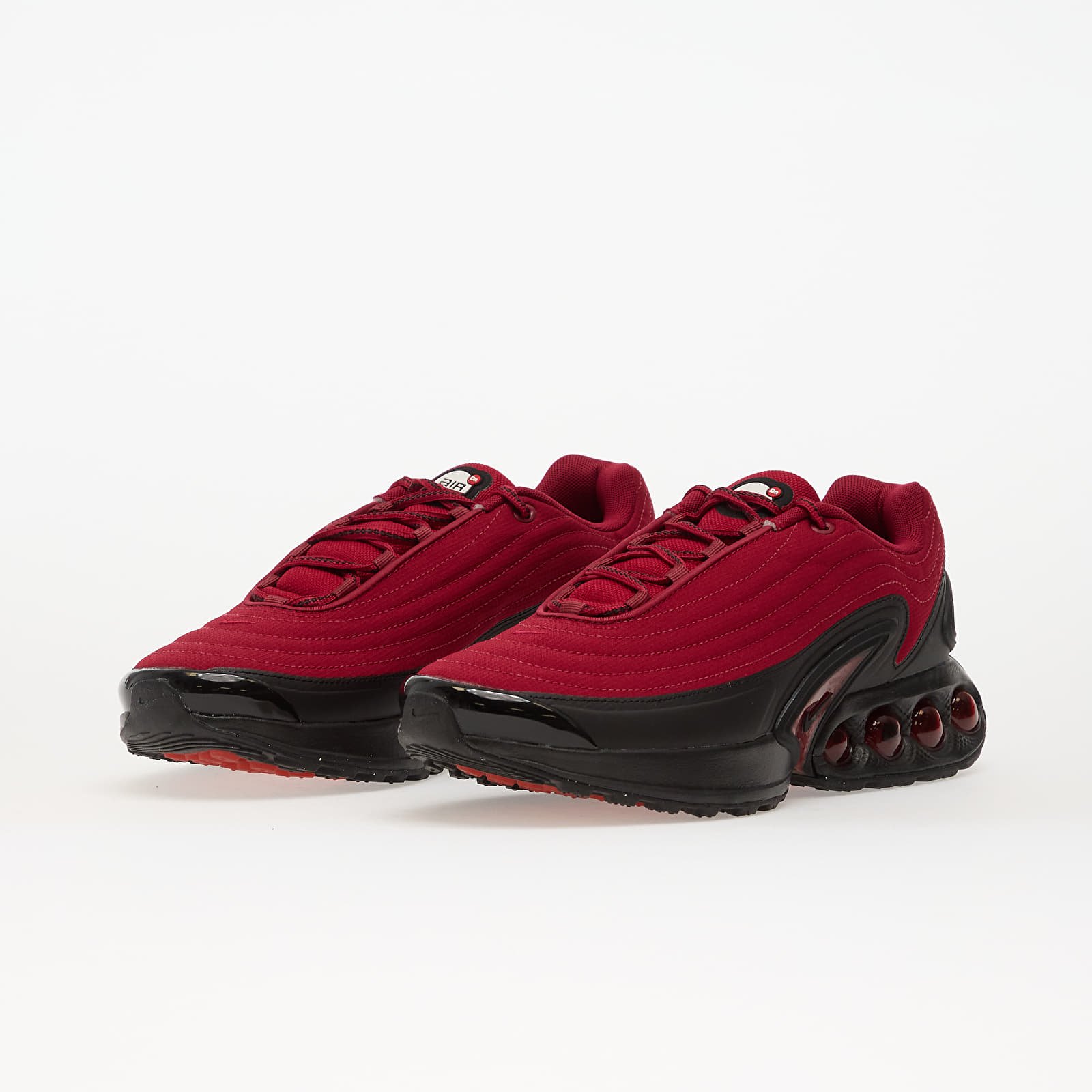 Moški čevlji Nike Air Max Dn Winterized Noble Red/ Black-Noble Red-Lt Crimson